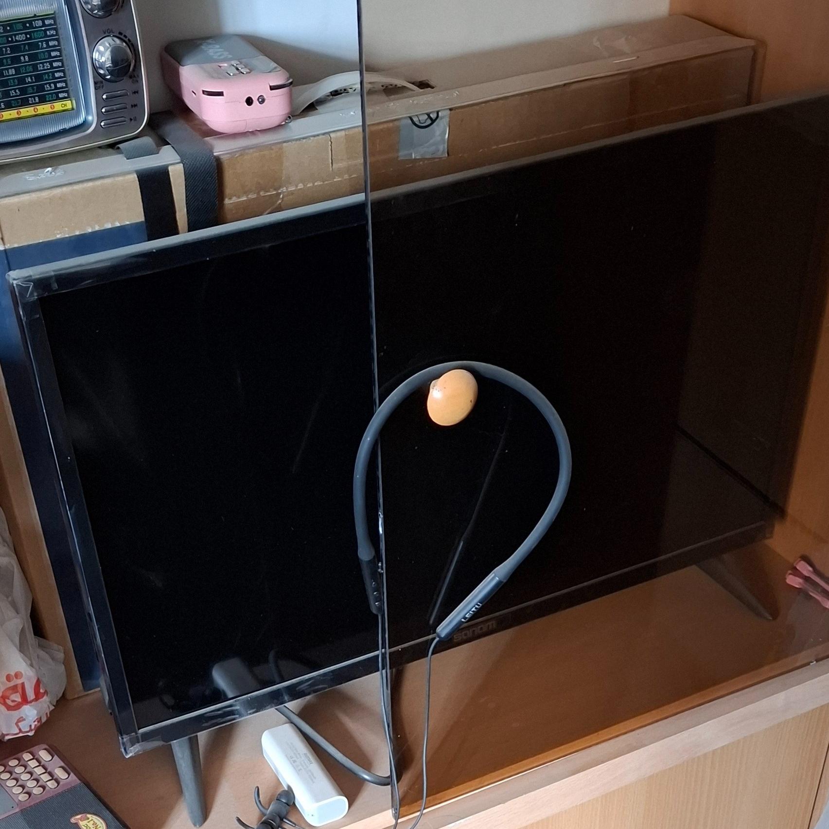 تلویزیون و مانیتور