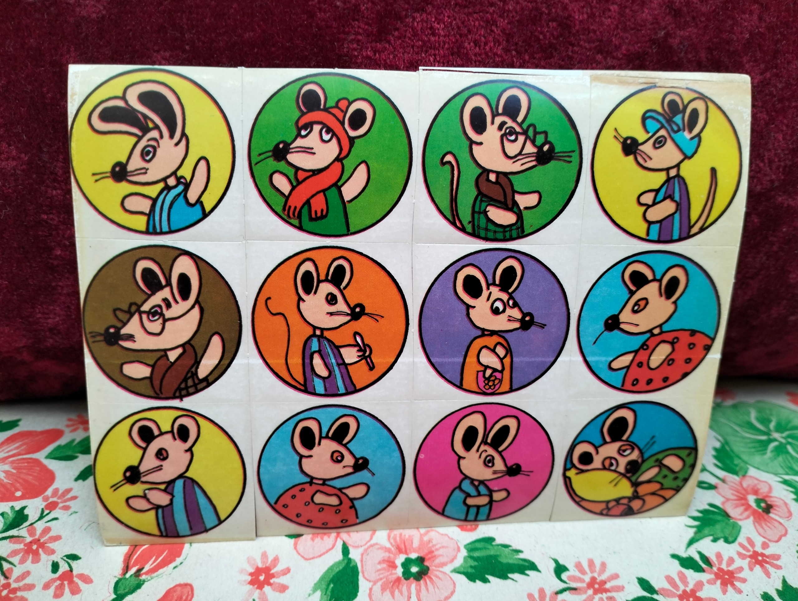 برچسب قدیمی مدرسه موشها دهه 60