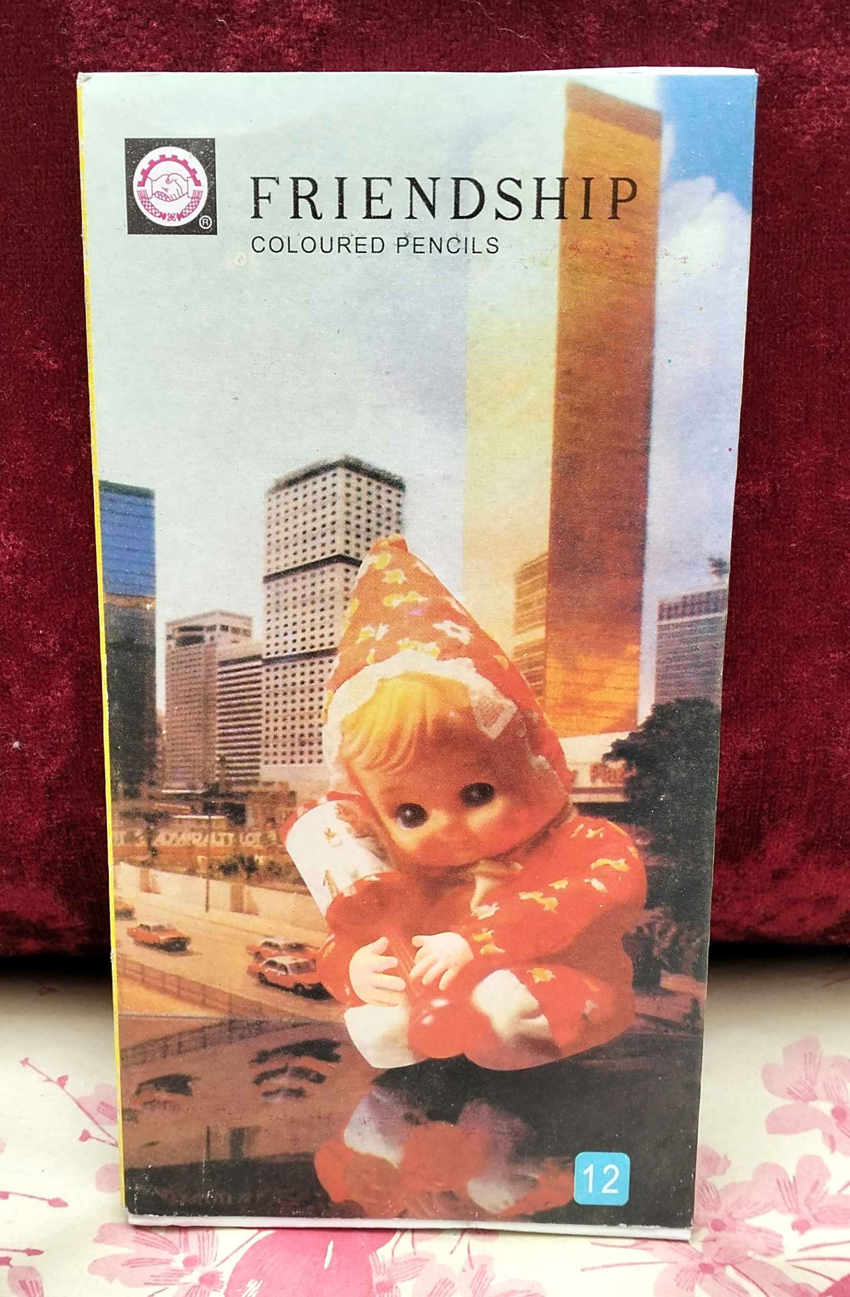 مداد رنگی قدیمی 12 رنگ فرند شیپ