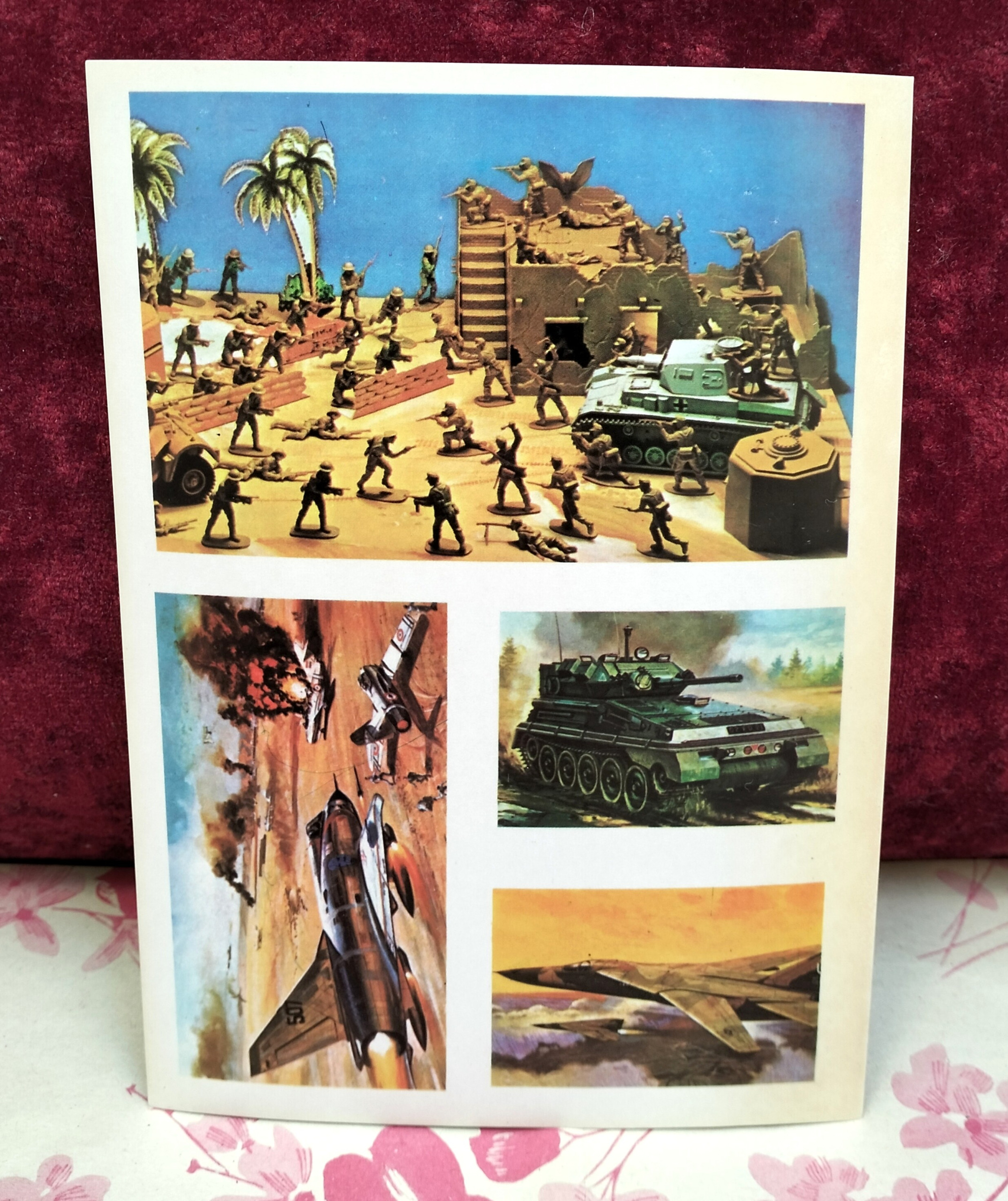 برچسب قدیمی تانک و هواپیمای جنگی آکبند دهه 60