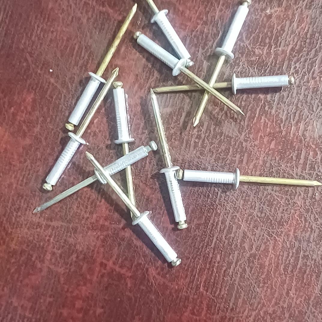 میخ پرچ 18×4 آلومینیومی البرز بسته 50 عددی