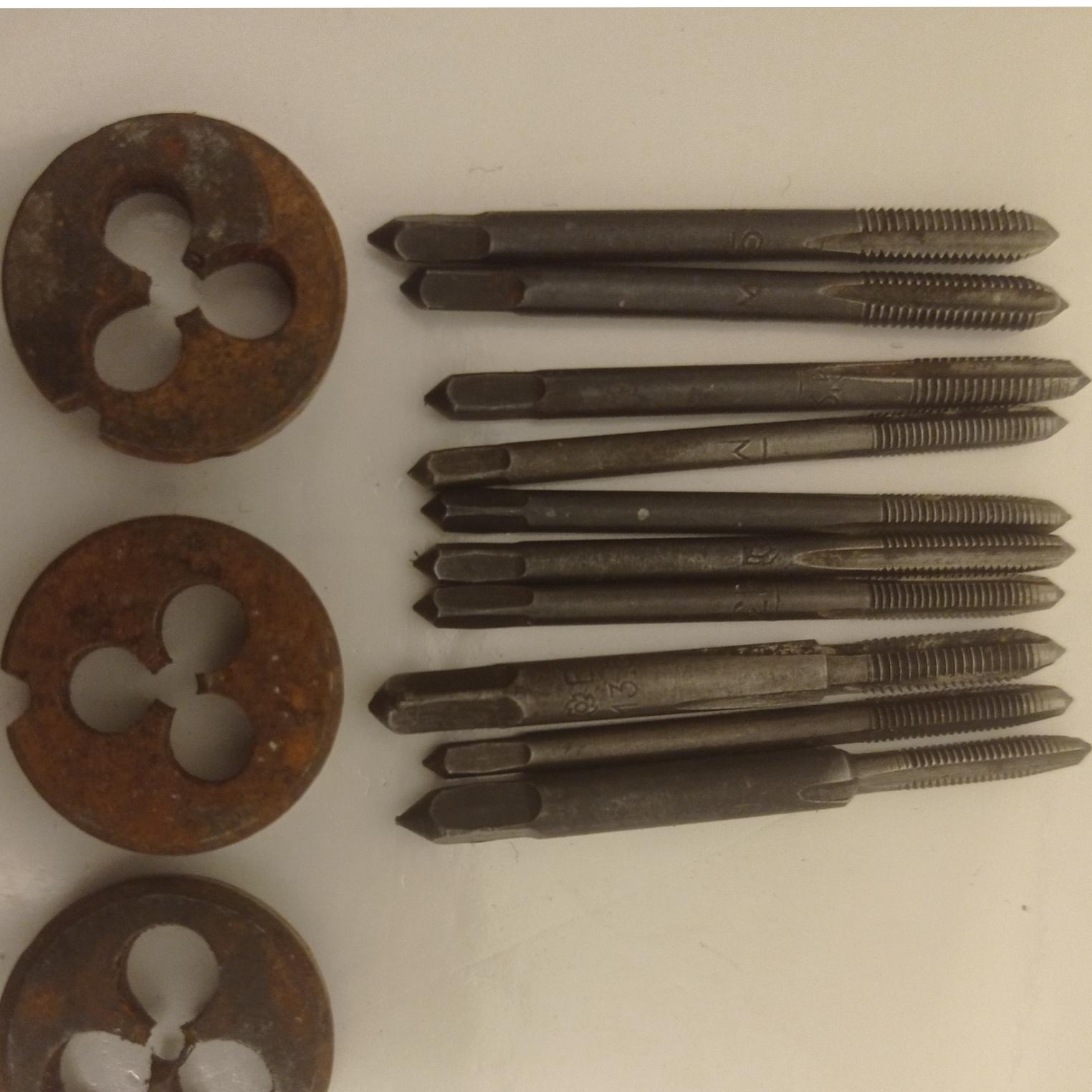 تعداد 10عدد قلاویز بعلاوه3عددحدیده فروشی