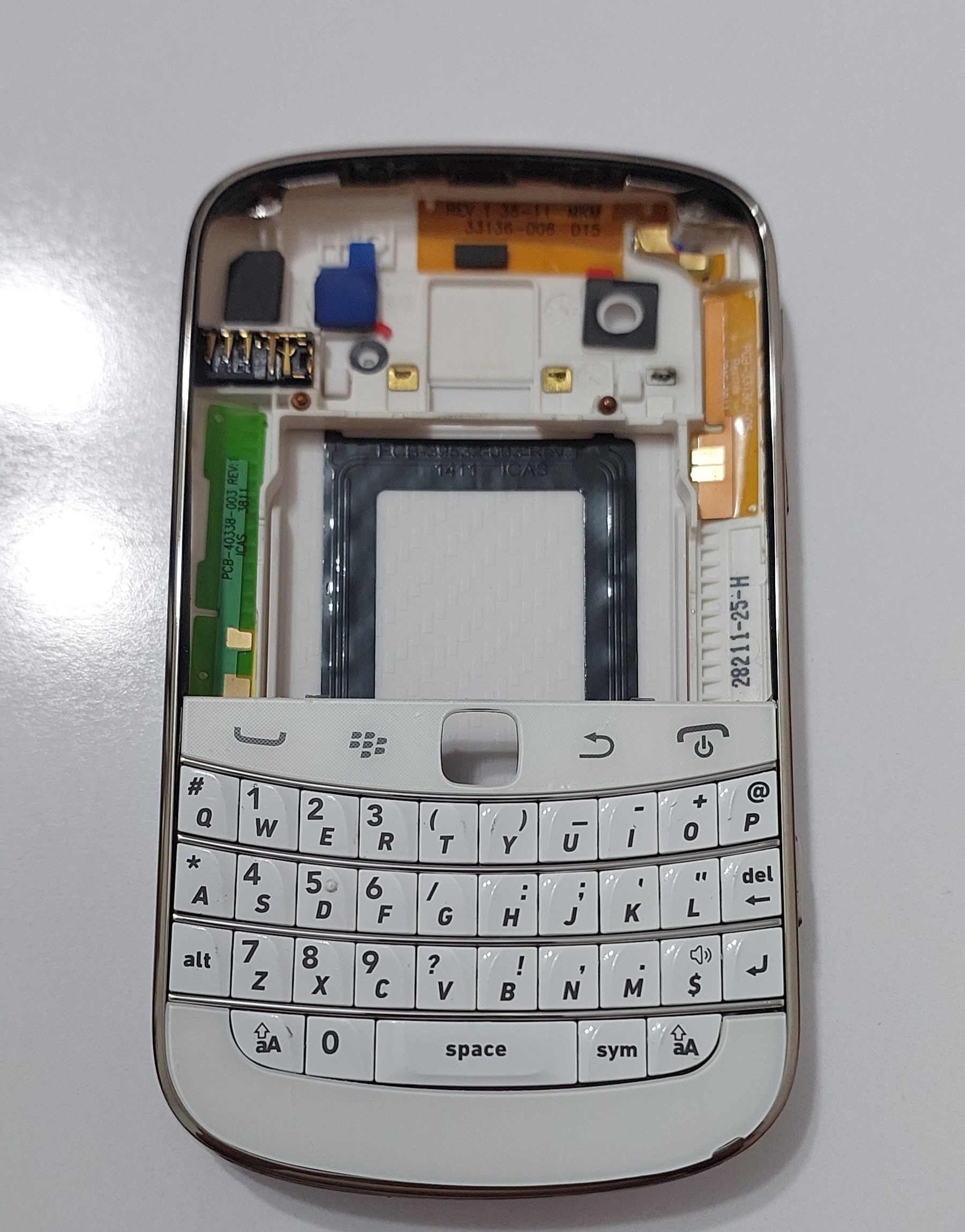 قاب بسیار کمیاب Black berry Bold Touch 9900