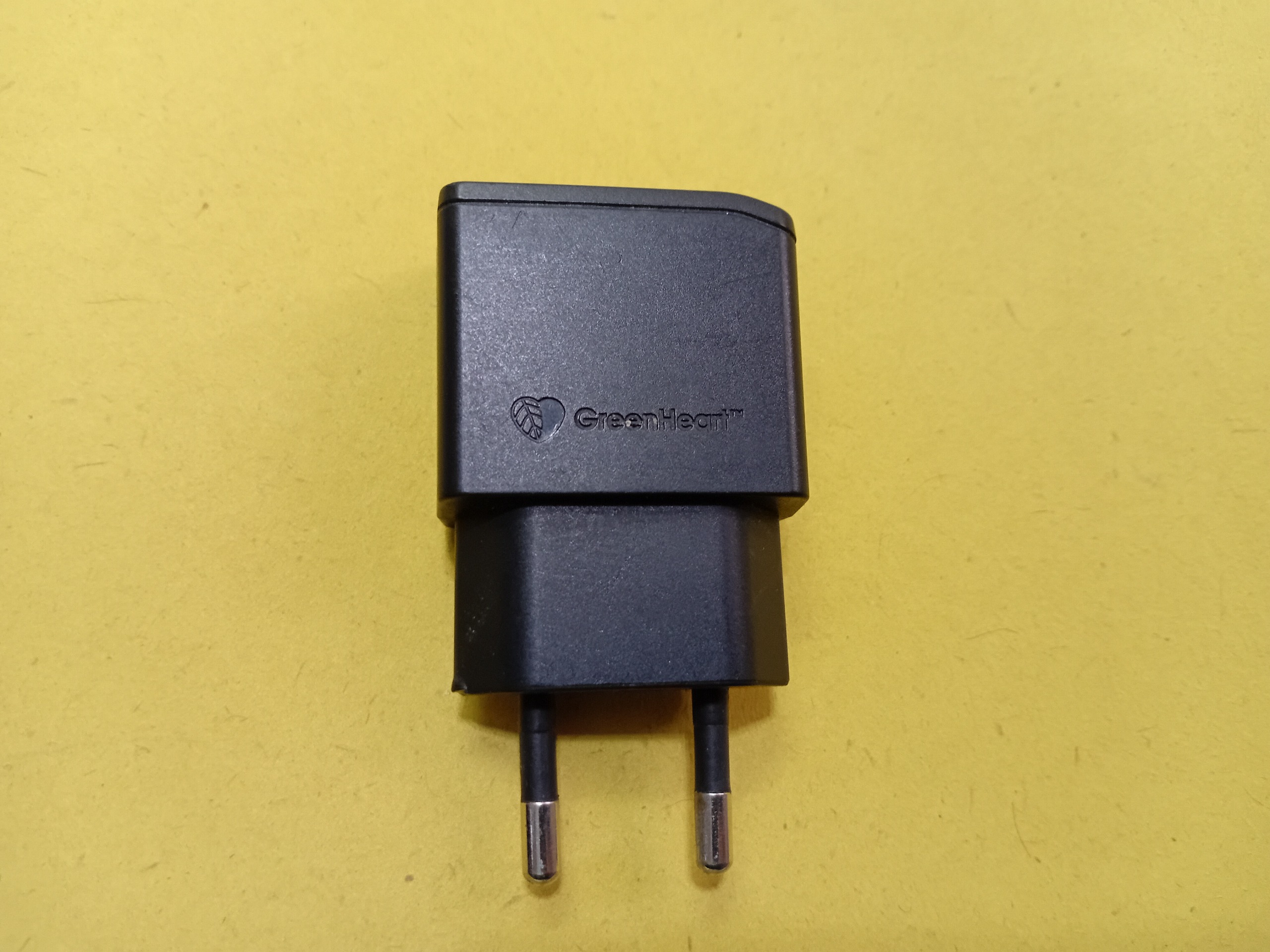 کلگی شارژر گوشی سونی 5 ولت 850 میلی آمپر