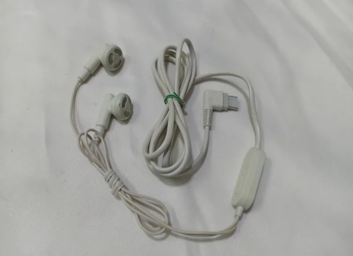 هندزفری فابریکی کمیاب گوشی سامسونگ E250 اصل