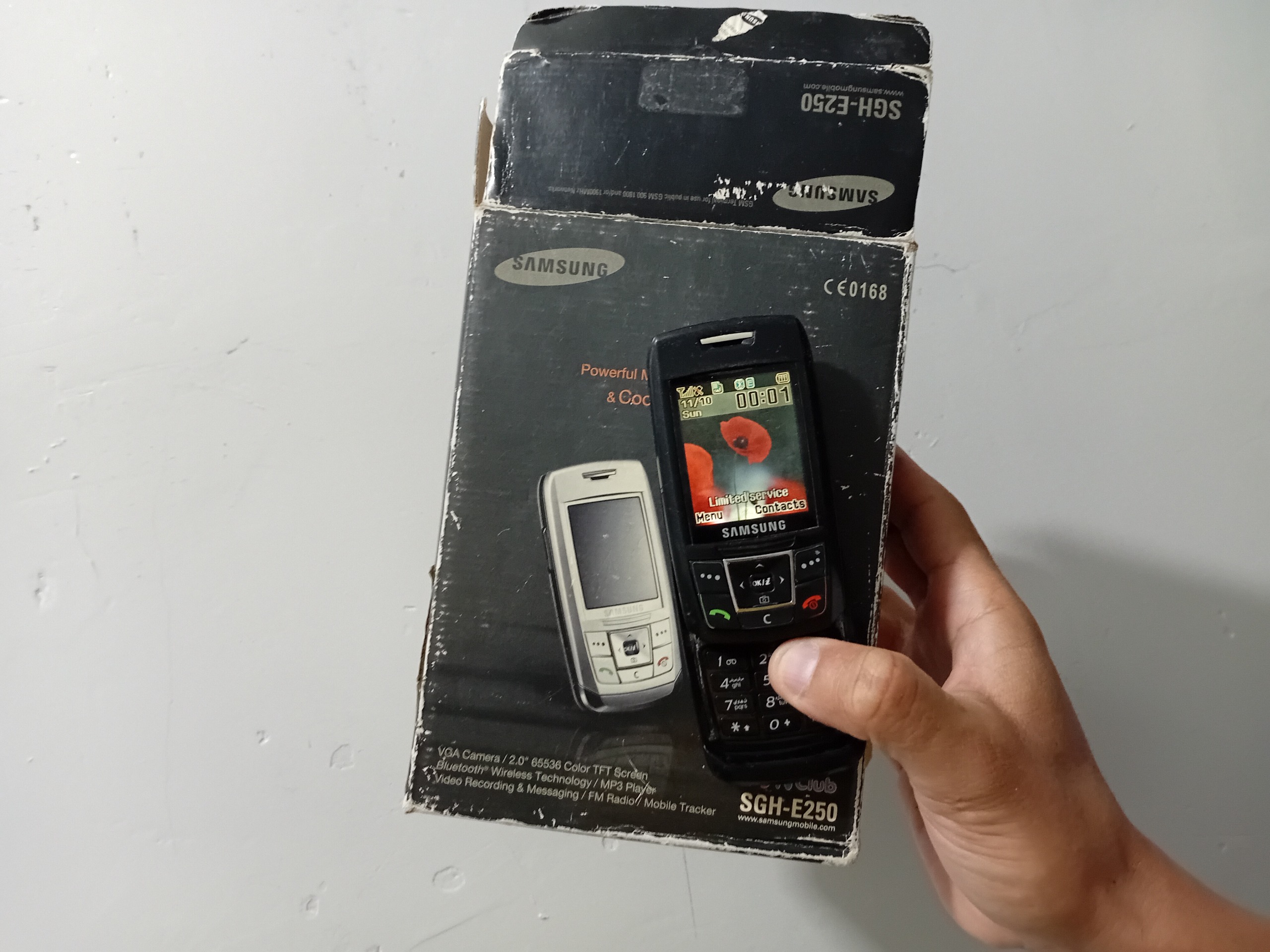 گوشی سامسونگ E250 خاموش خراب بدون ضمانت