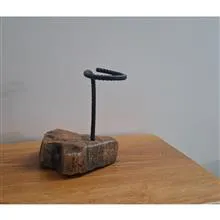 استند