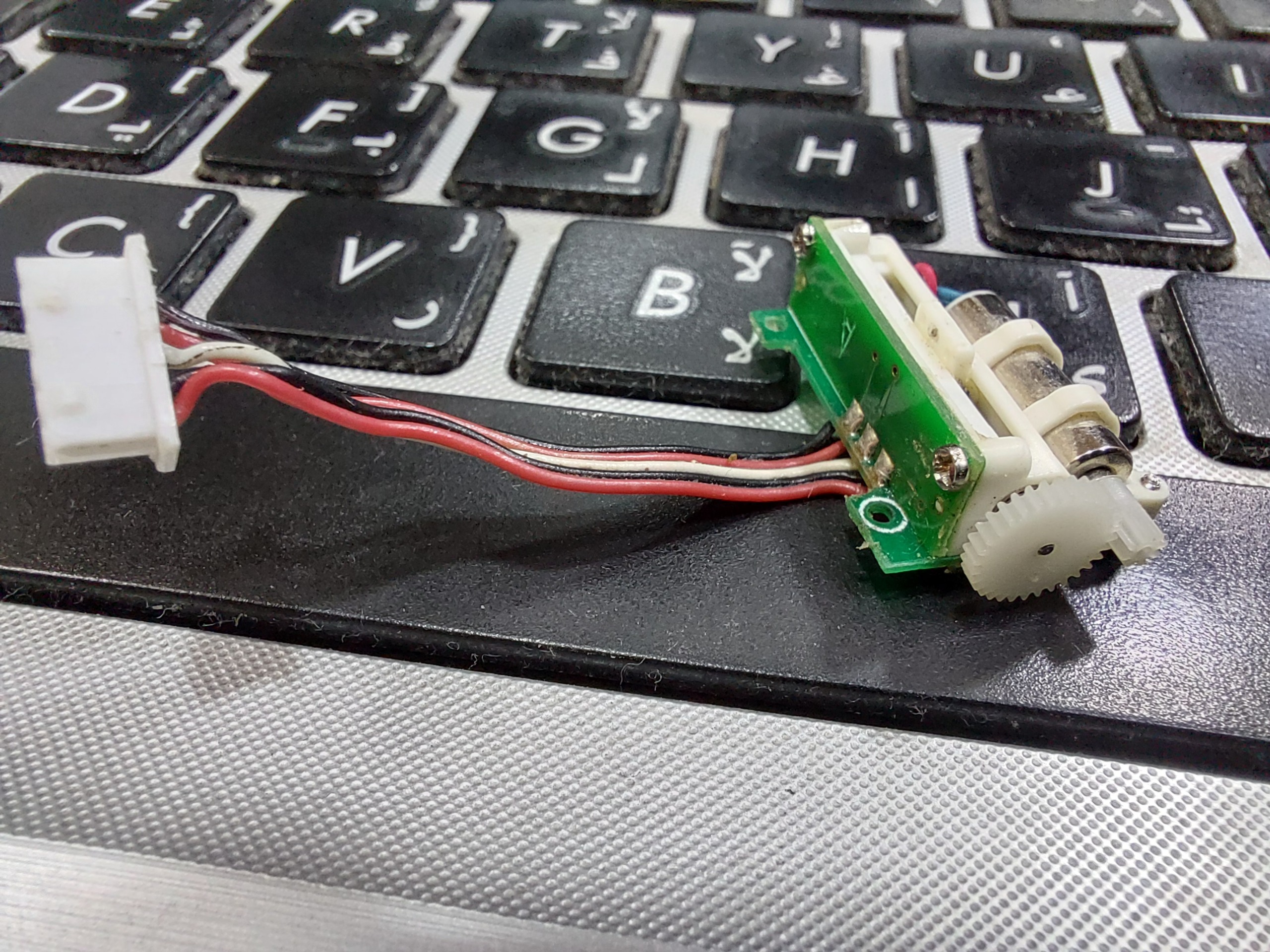 اولترا میکرو سروو Ailerun هلیکوپتر WLtoys v955