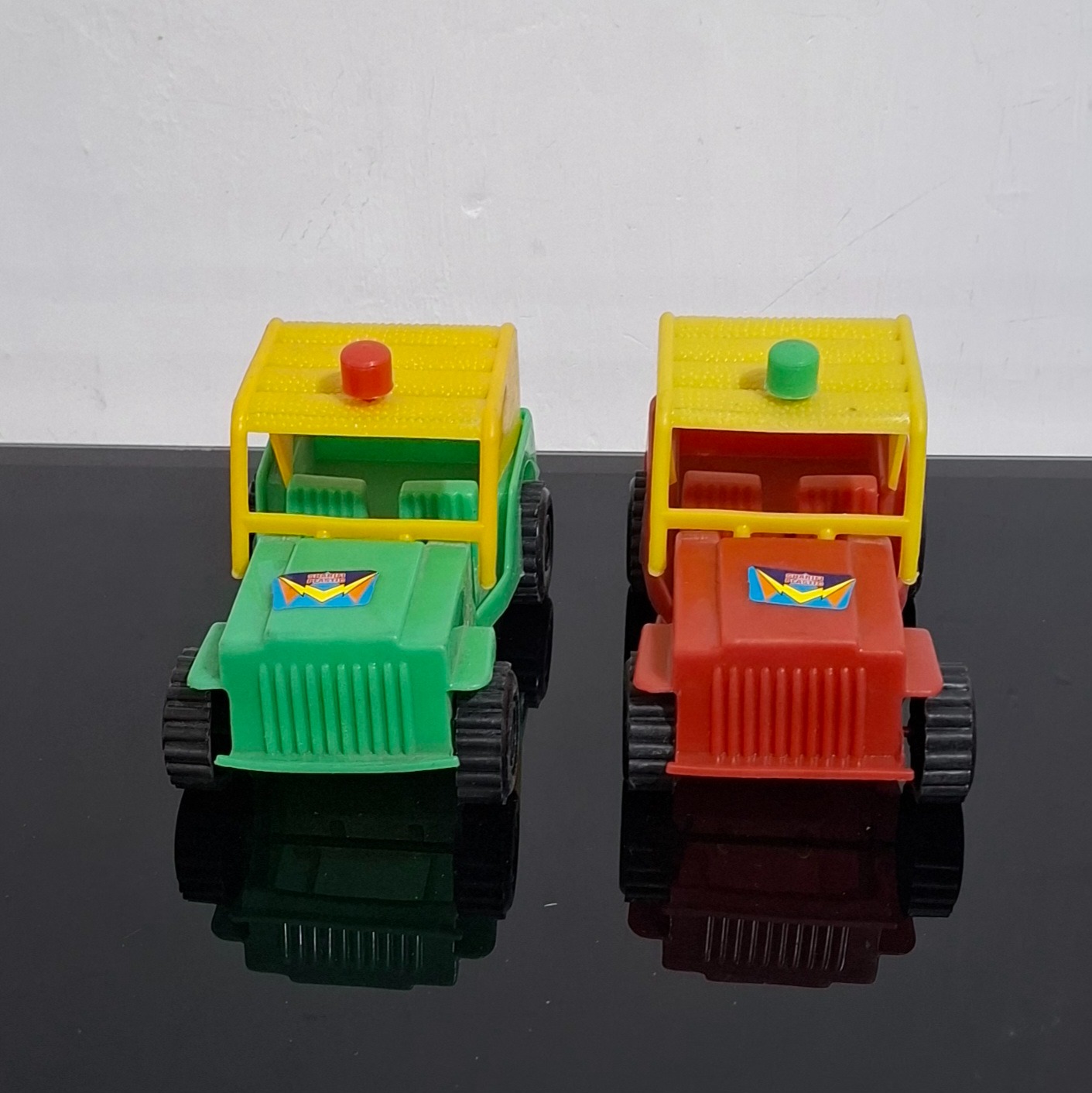 ماشین نوستالژی وقدیمی