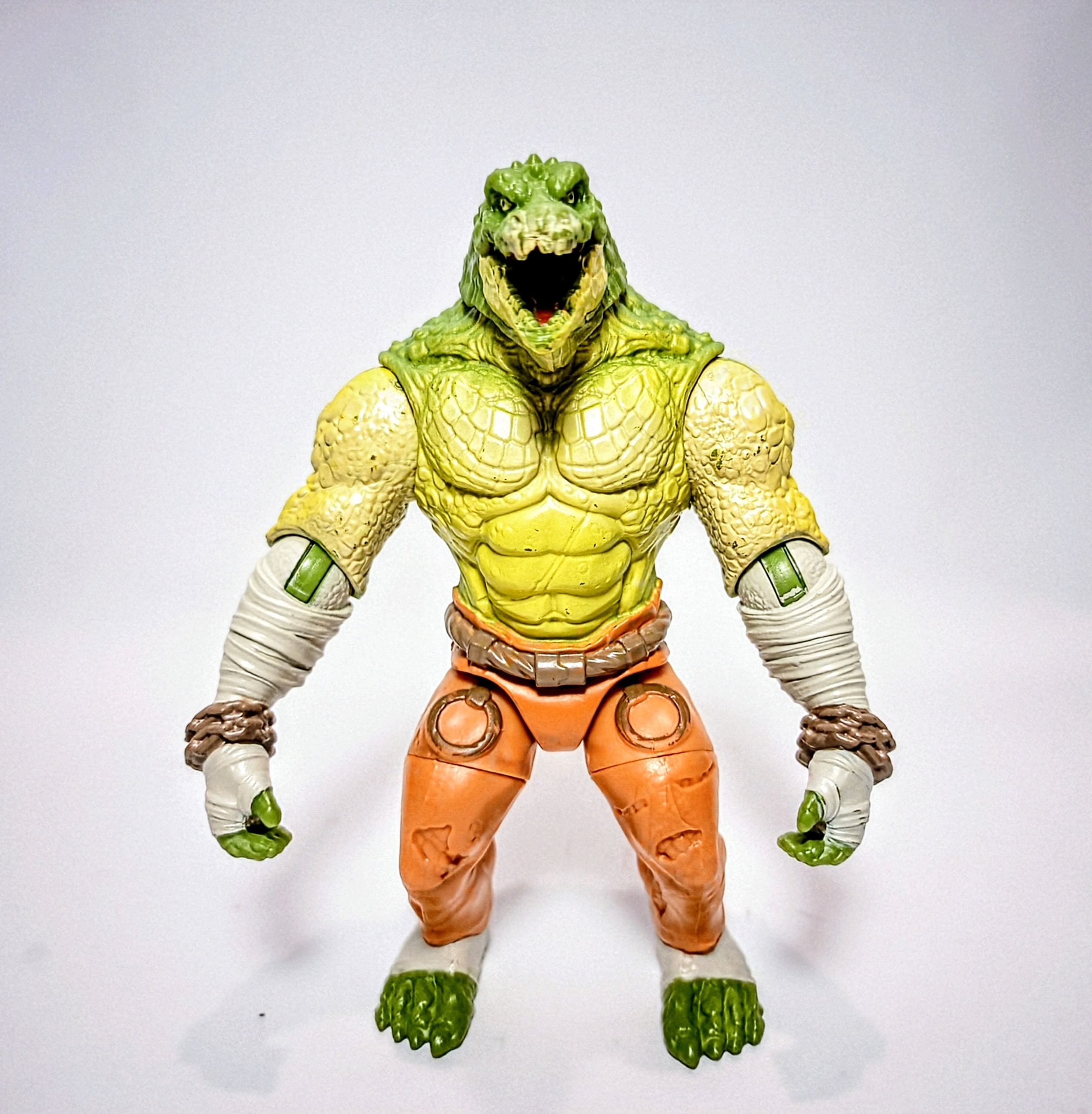اکشن فیگور اورجینال killer croc از سری بتمن batman