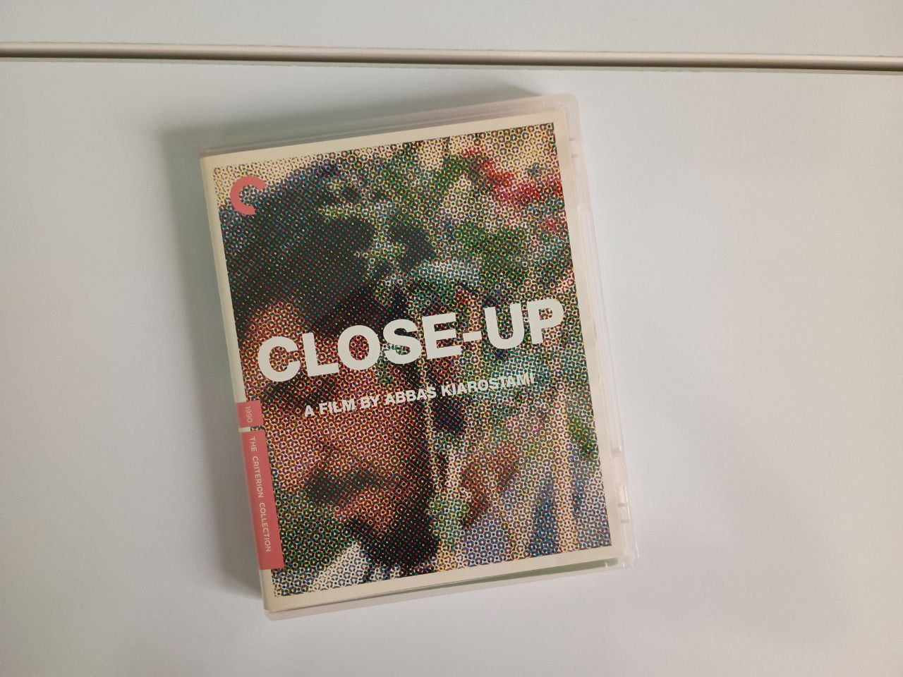 بلوری فیلم Close-Up از Criterion Collection