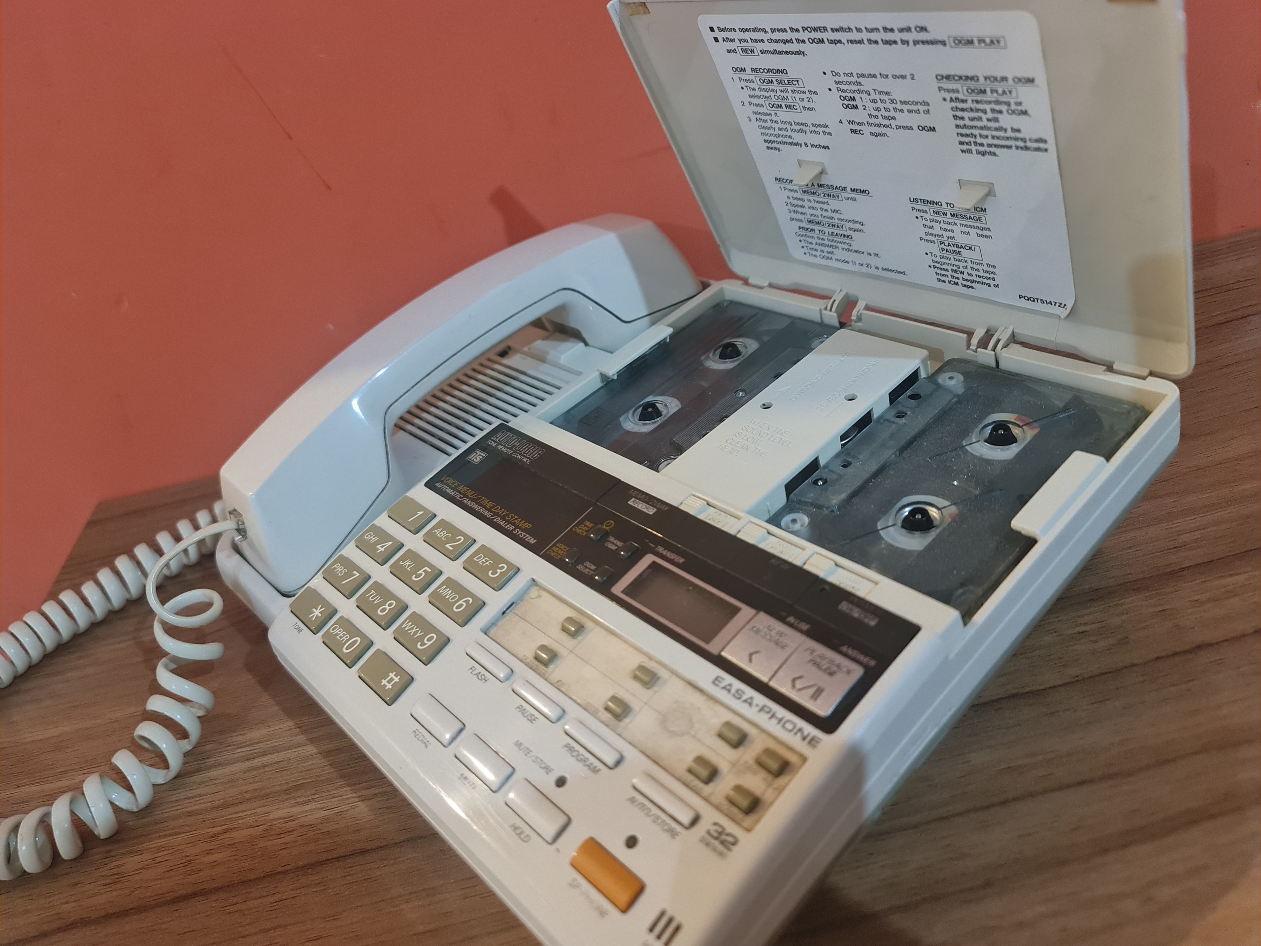 PANASONIC KX-T2470B منشی دار اصل ژاپن