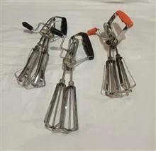 سه