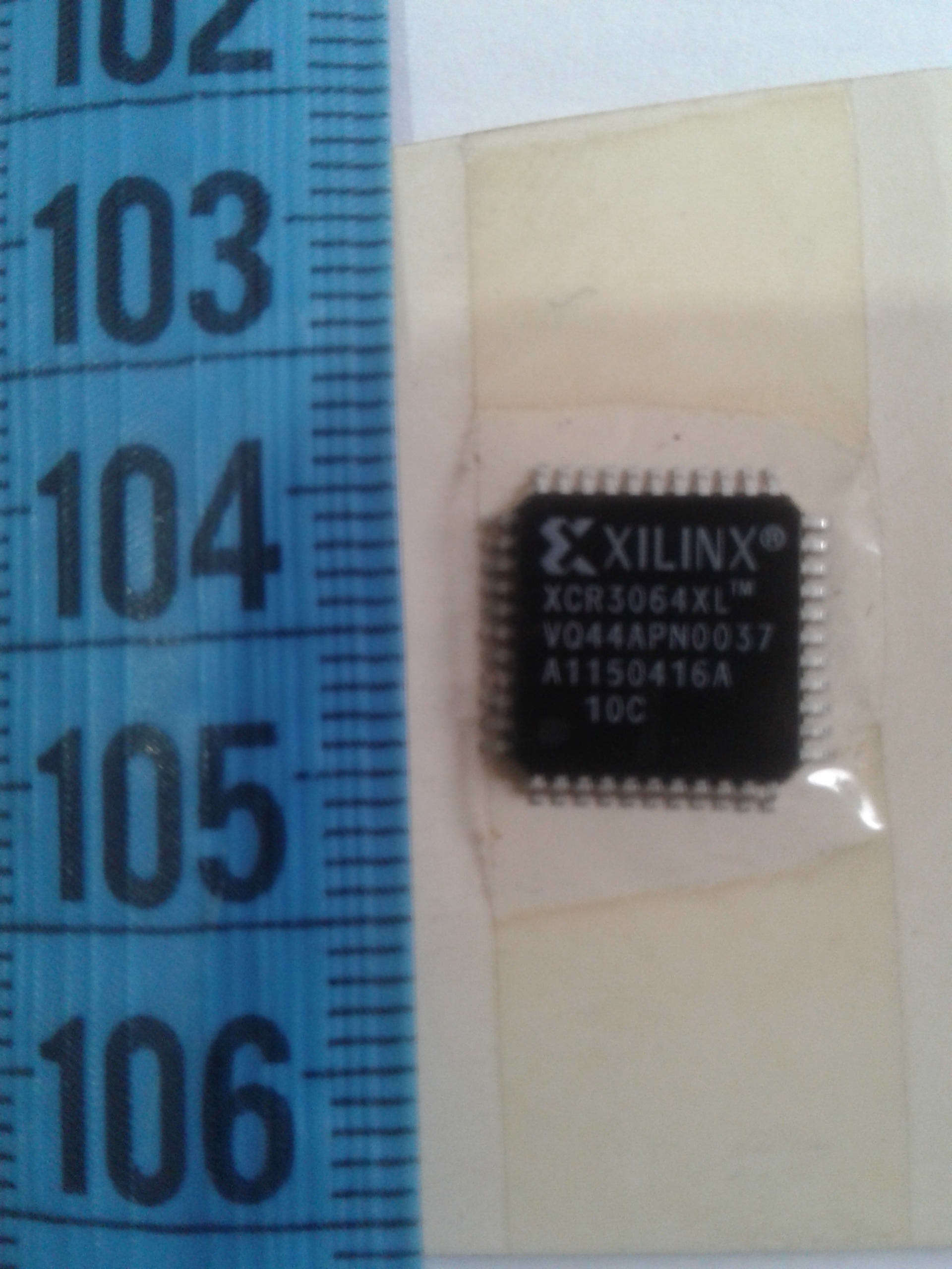 XCR3064XL CPLD FPGA CoolRunner XILINX