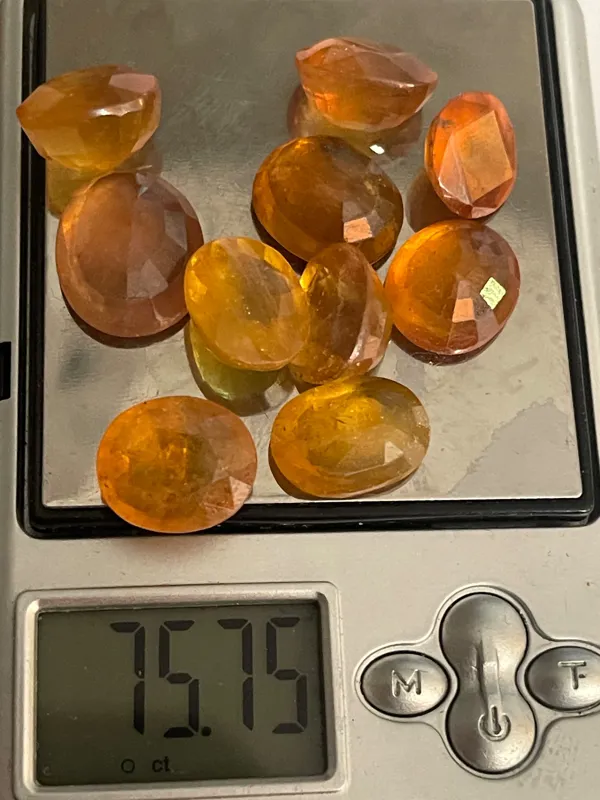 فروش یاقوت زرد  برمه 75 قیراط طبیعی بارخونه