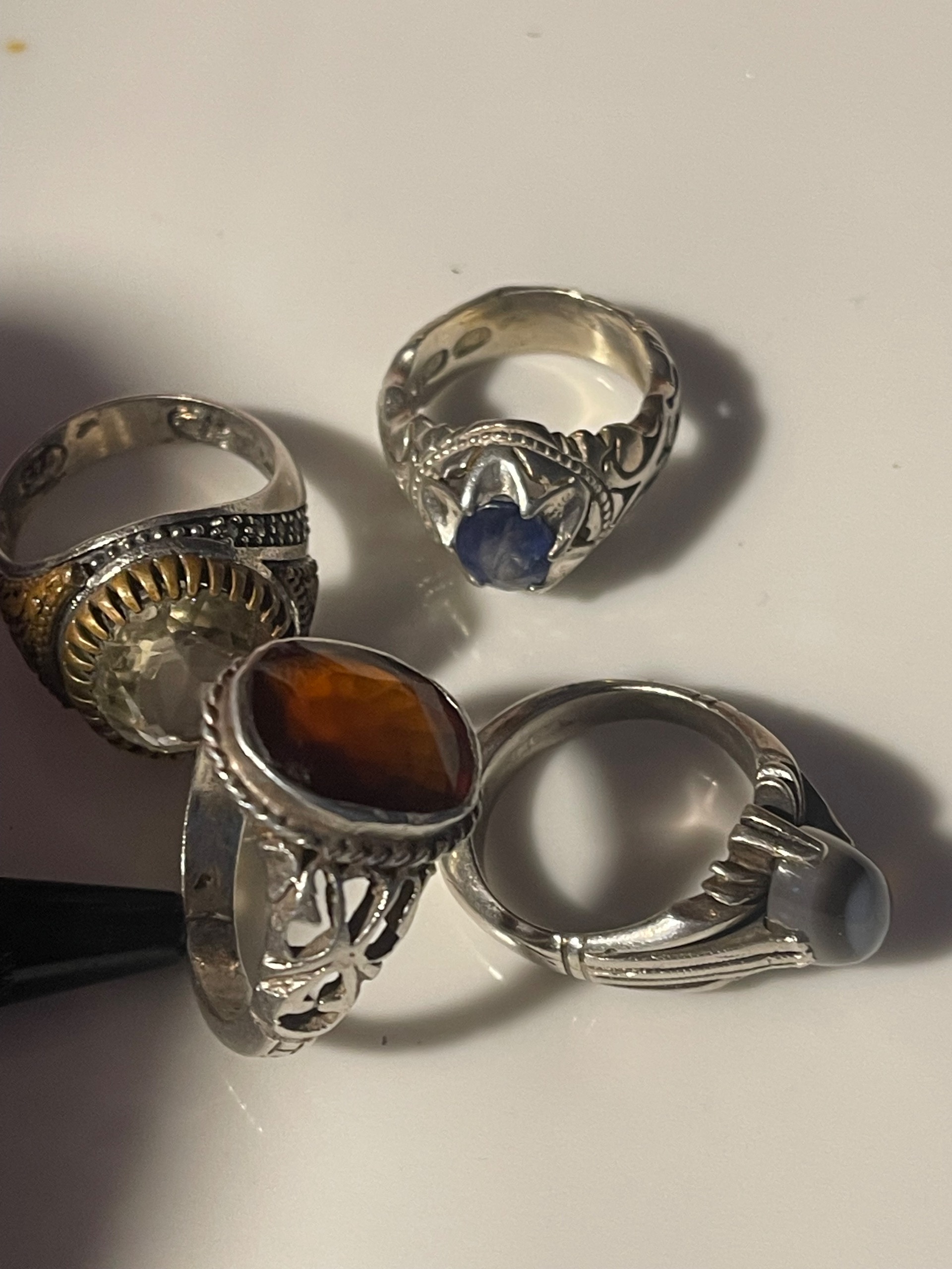 4 عدد انگشتر با سنگ طبیعی یاقوت کبود و