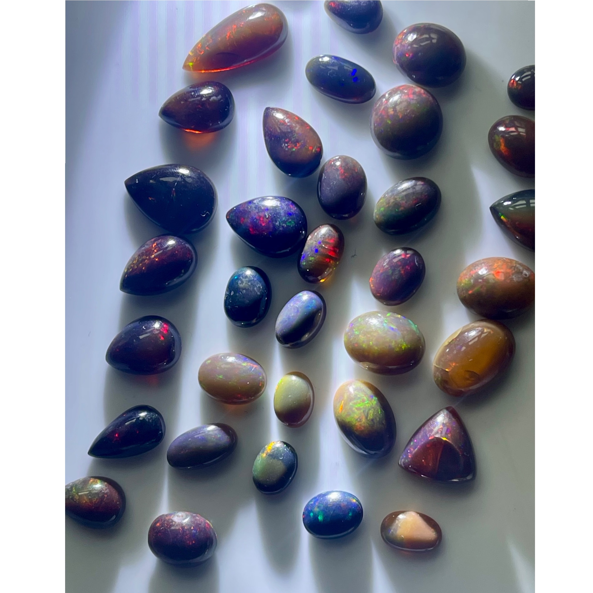 اپال سیاه 101 قیراط