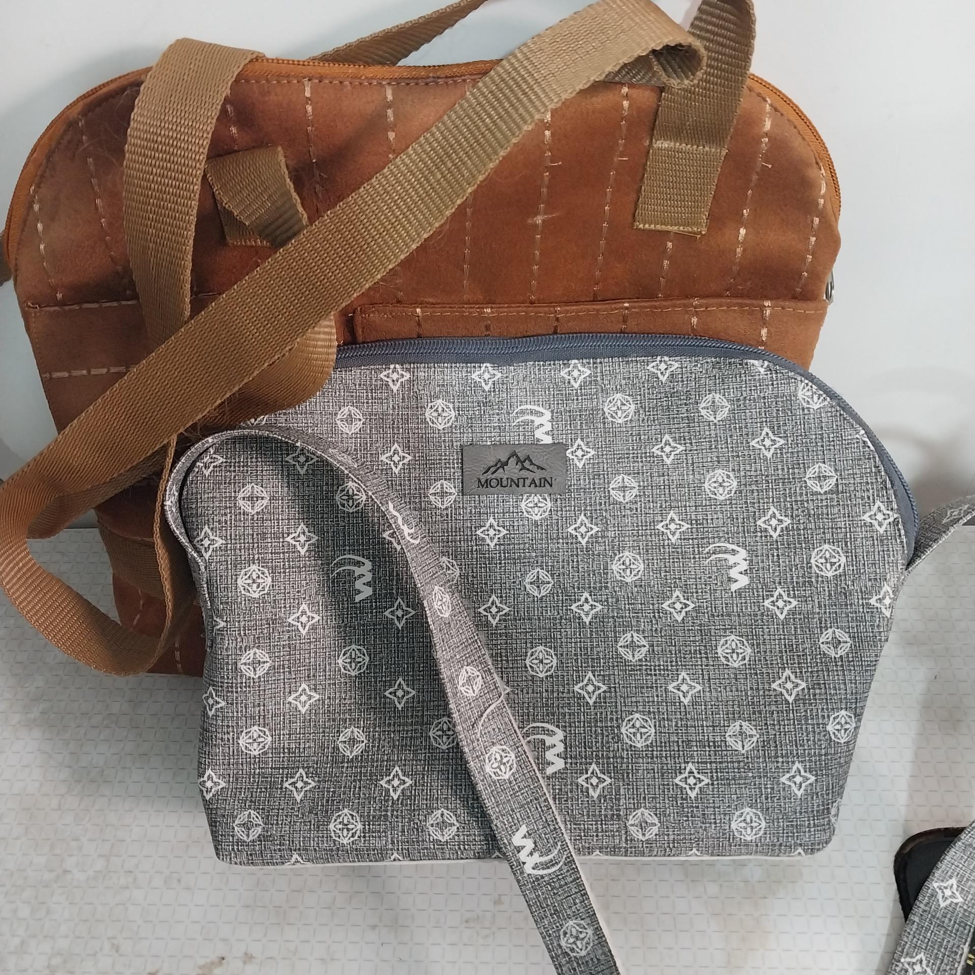 کیف دوشی زنانه