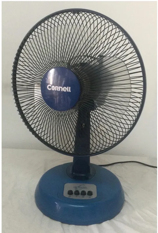 پنکه نایاب Cornel با پایه پلاستیکی ساخت مالزی