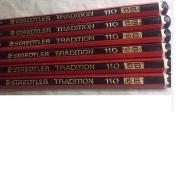 یک عدد مداد طراحی (6B) استدلر آلمانی