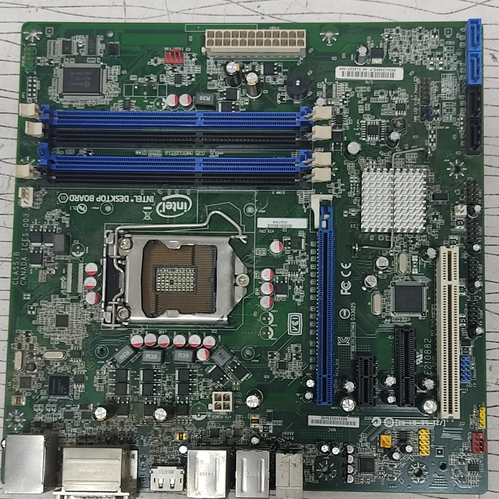 مادربرد Intel DQ67SW  معیوب