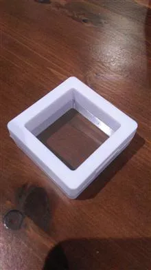 استند