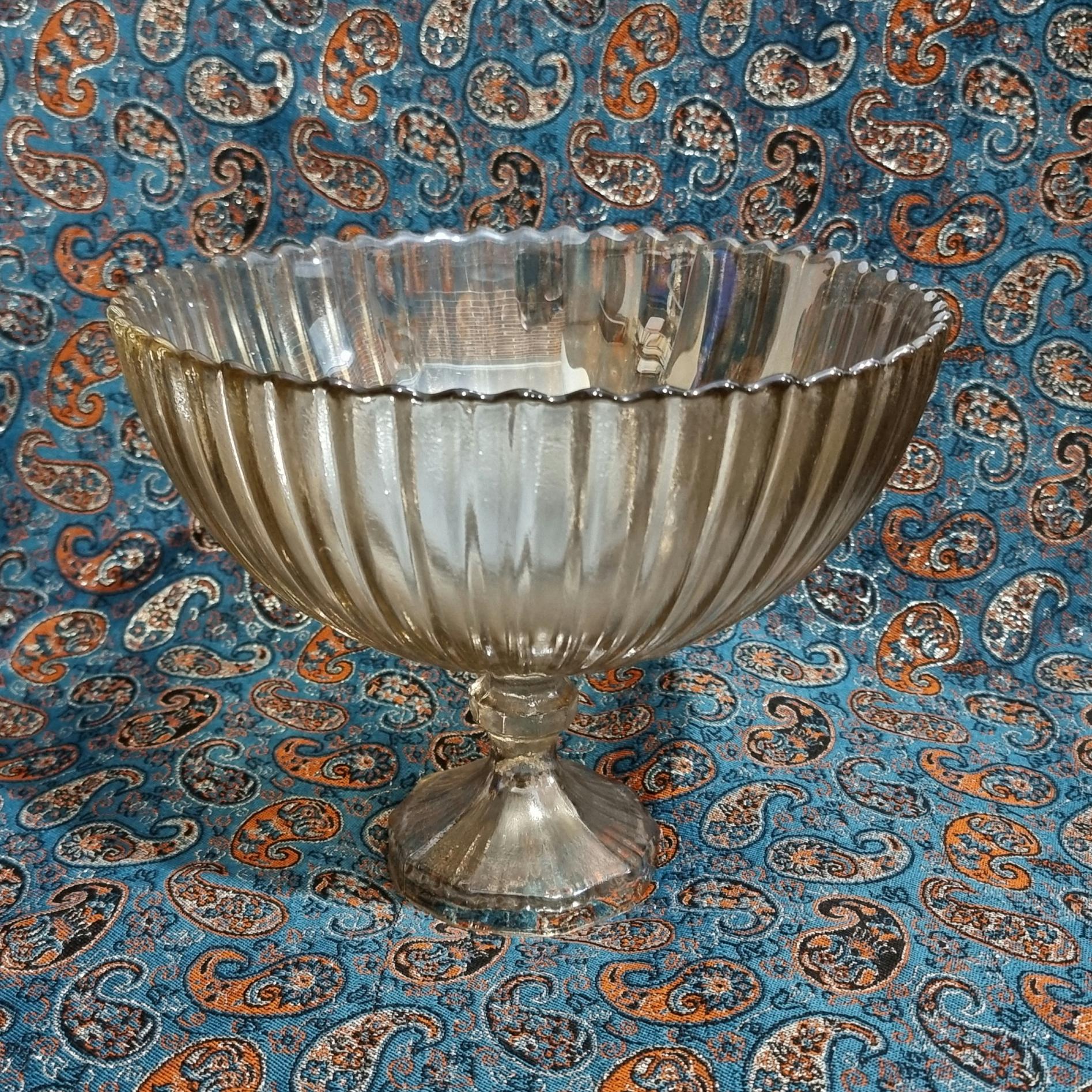 آجیل خوری پایه دار شامپاینی قدیمی ( توضیحات )