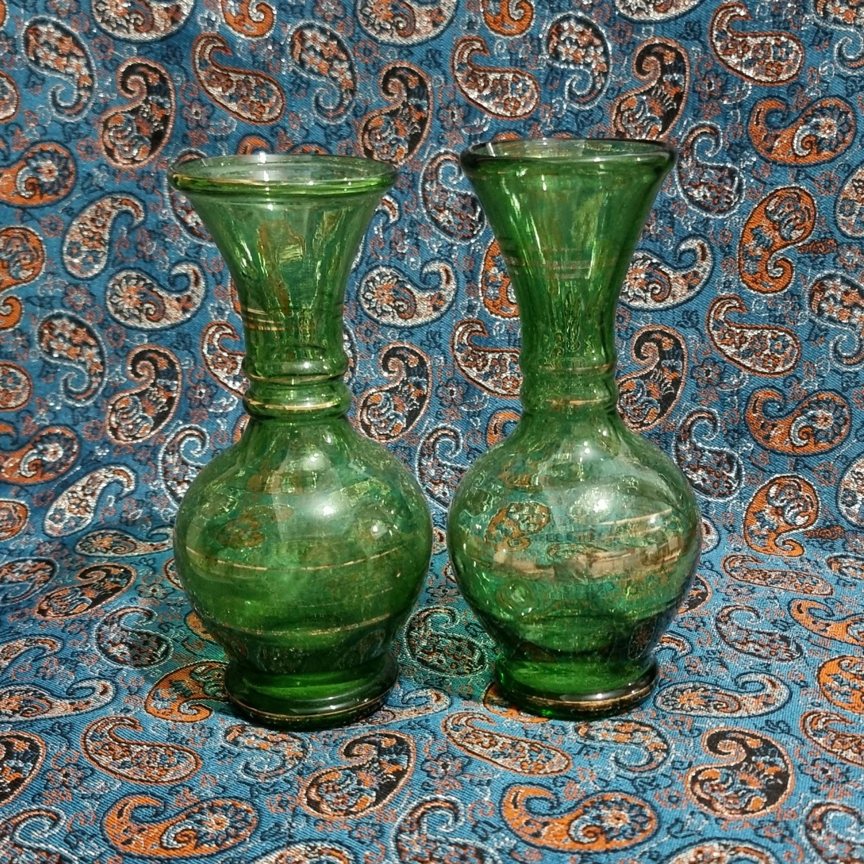 جفت گلدان بلور سبز قدیمی ( توضیحات )