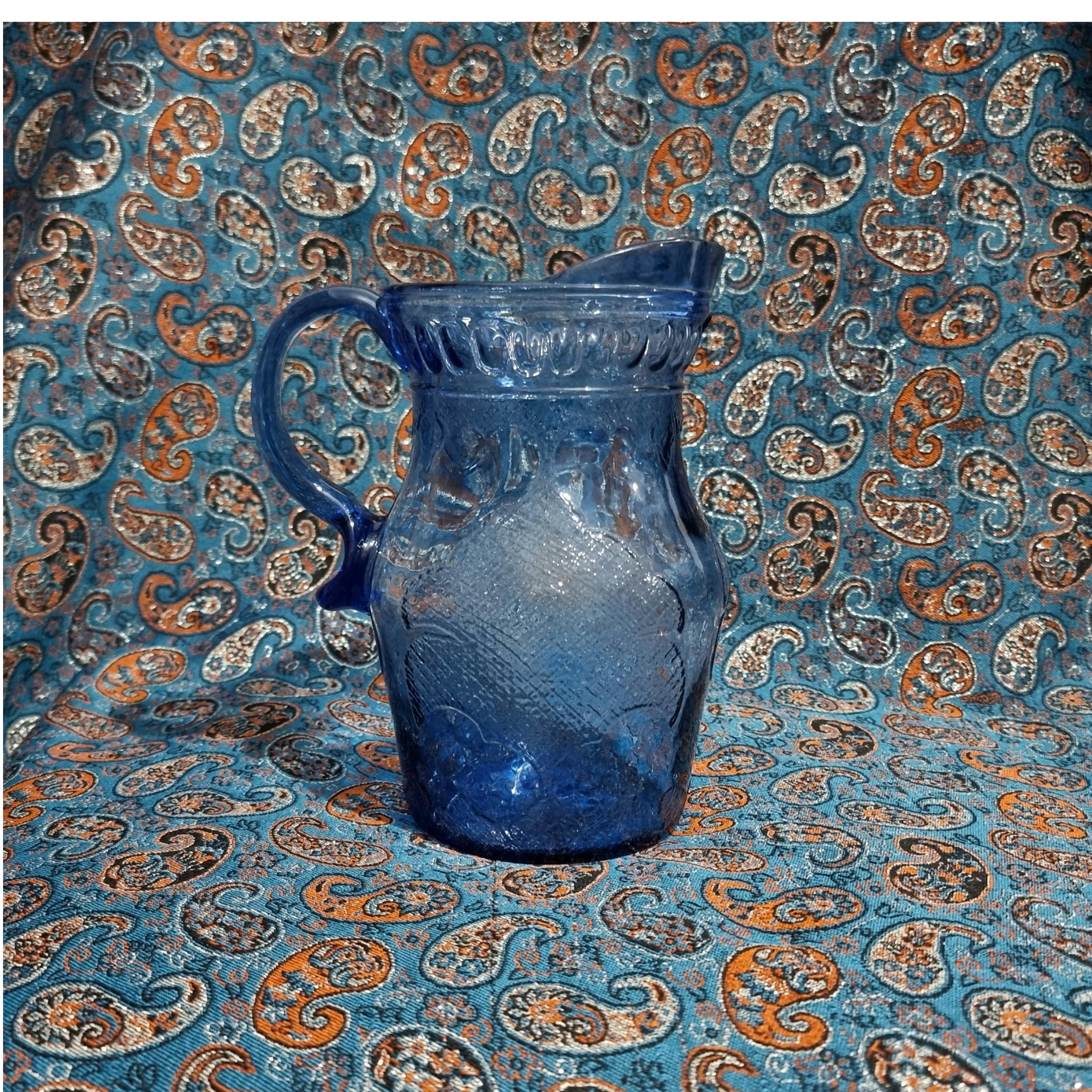 پارچ آب گل برجسته مارک نوین قدیمی ( توضیحات )