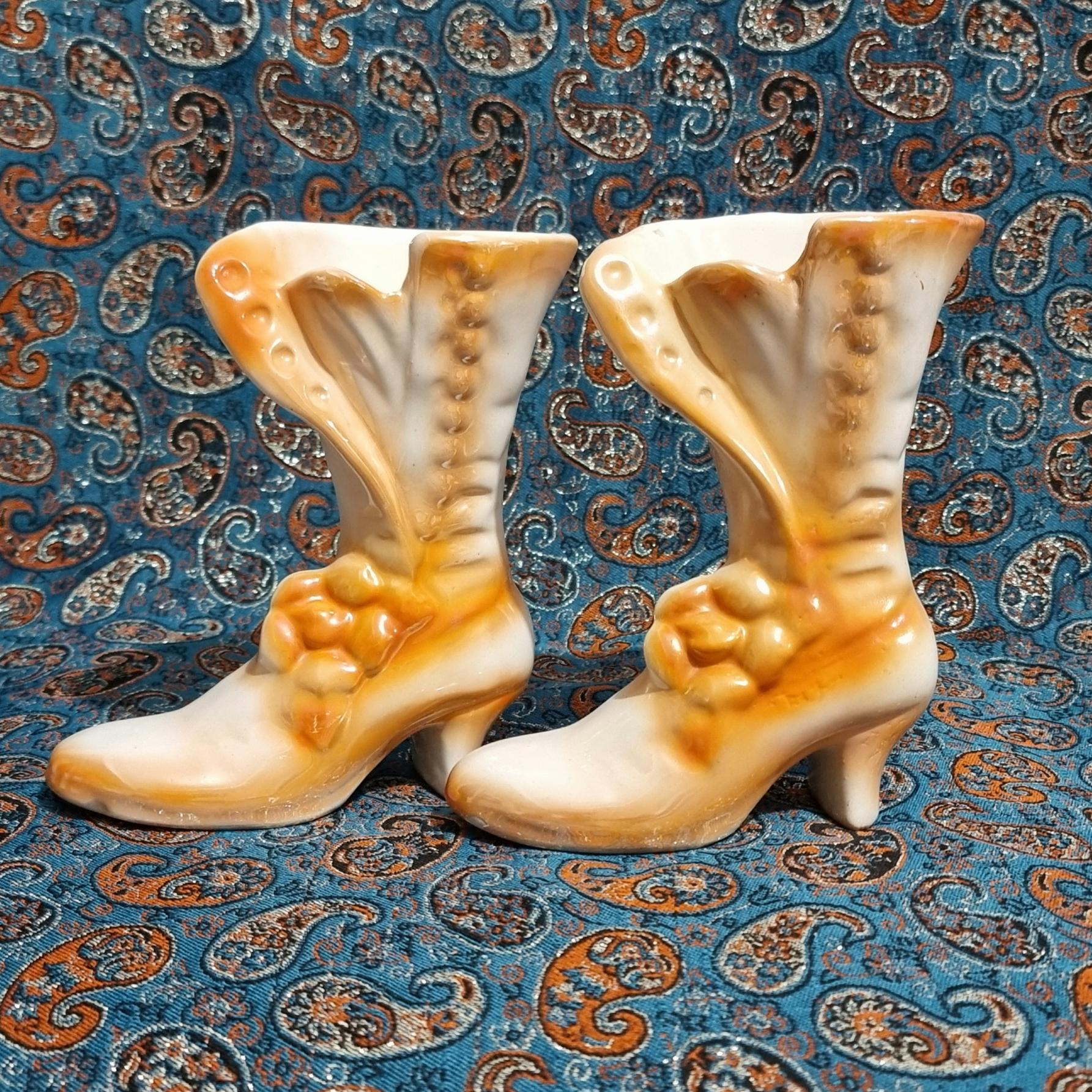 گلدان سفال سرامیک چکمه ای قدیمی ( توضیحات )