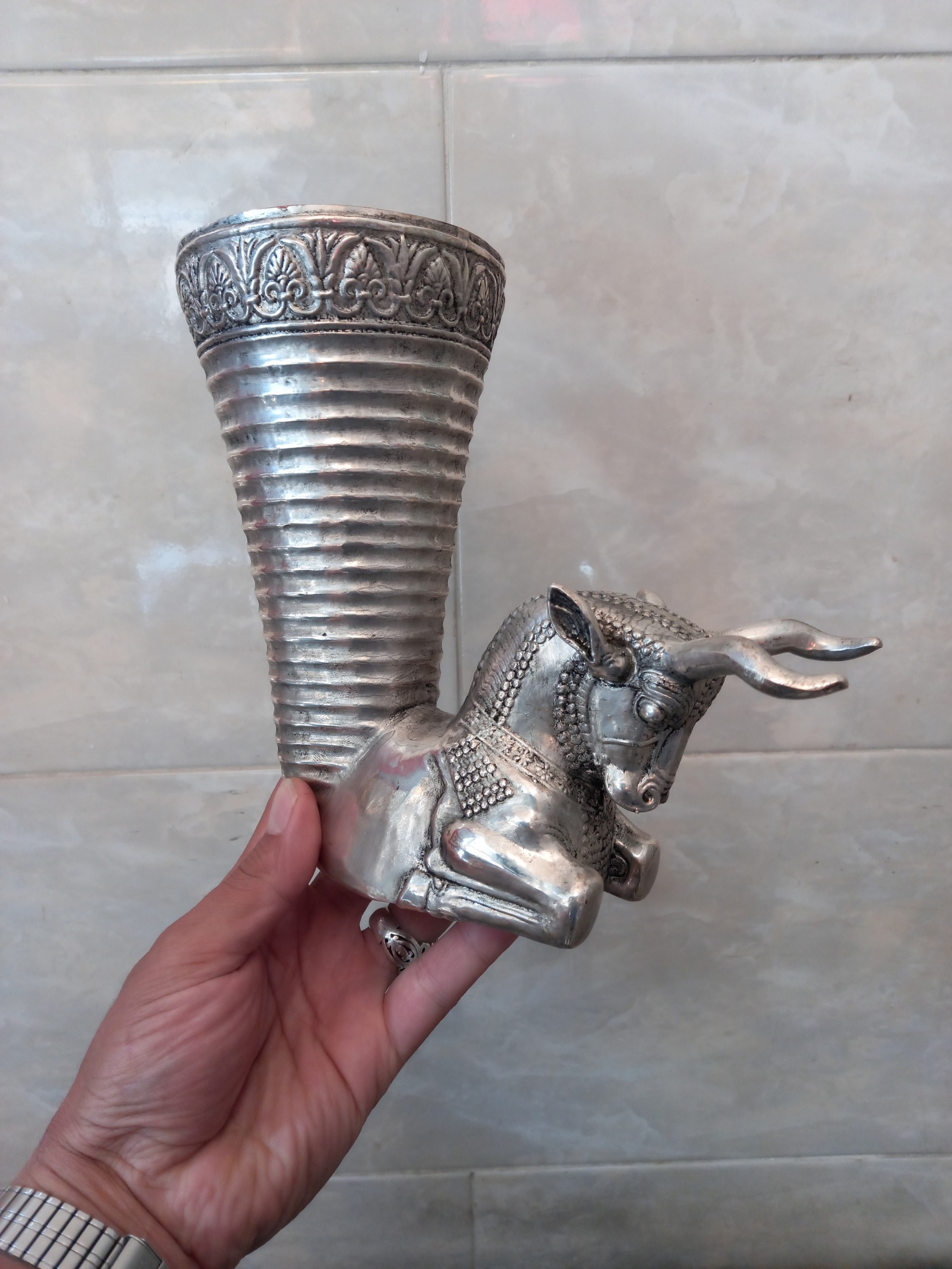 ریتون تمام مسی طرح گاو هخامنشی