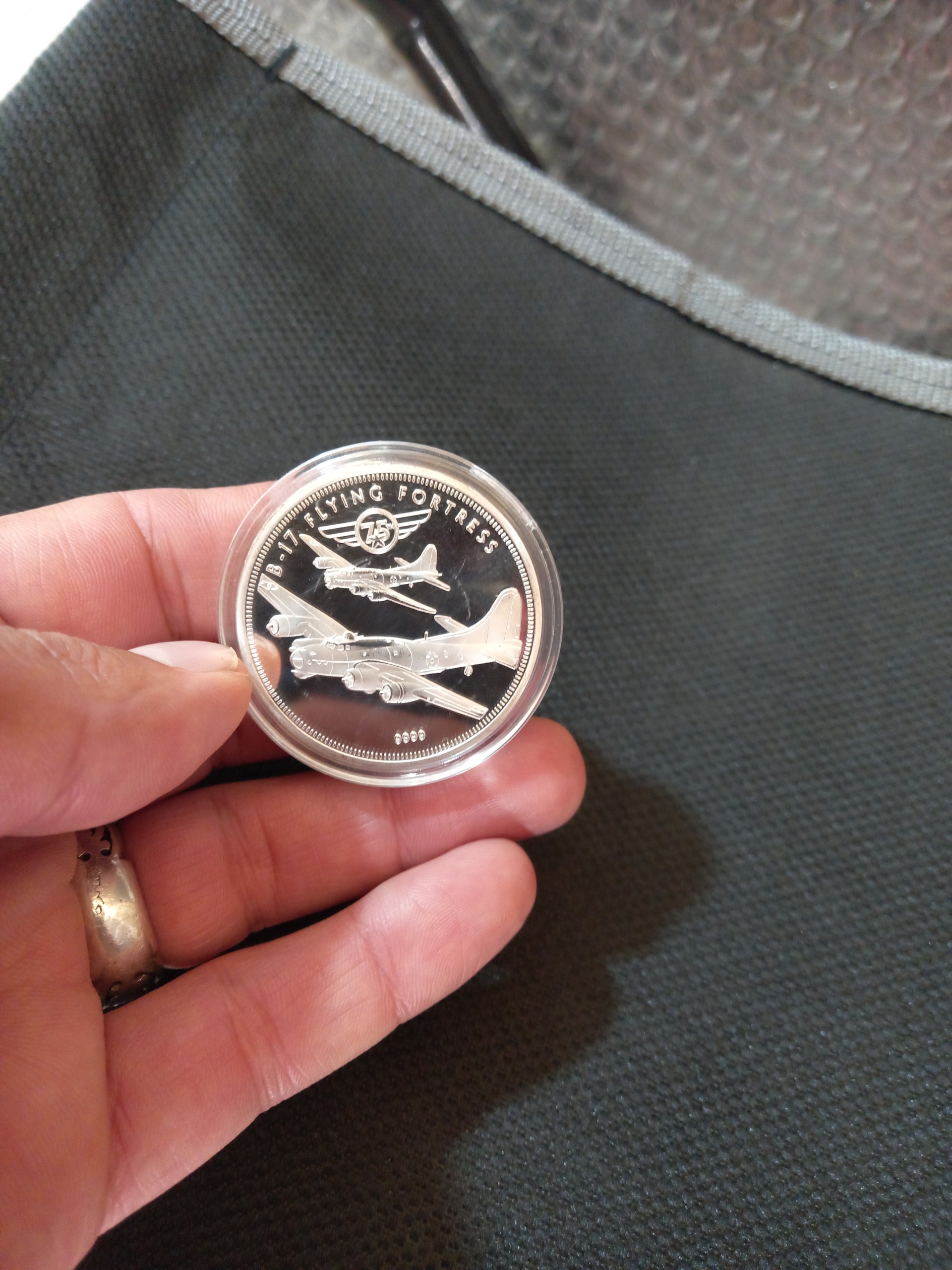 سکه یادبودی زیبای الیزابت