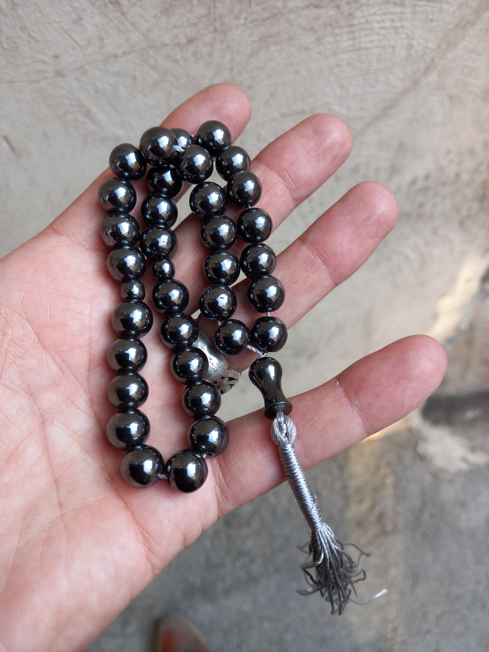 تسبیح سنگ حدید 33عددی