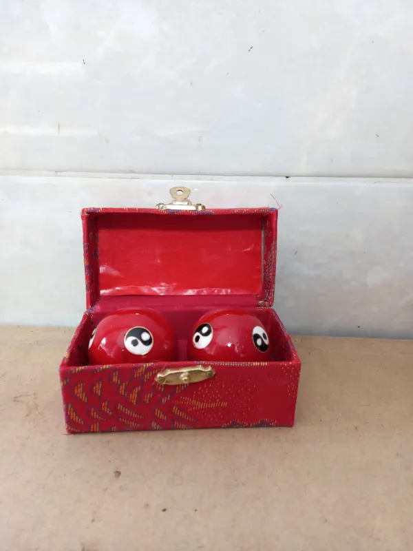 جفت گوی ارامش فلزی قرمز رنگ