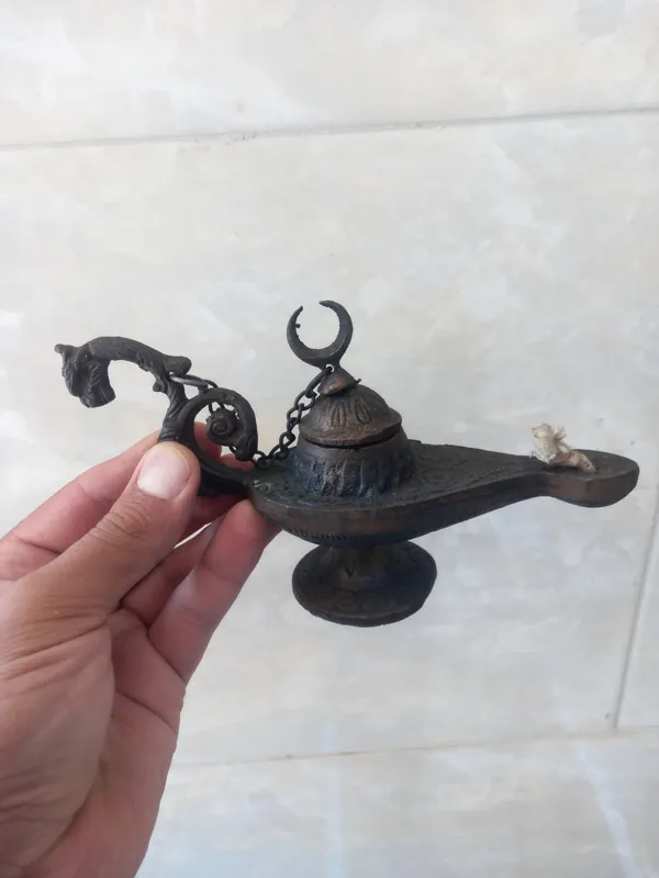 چراغ پیسوز برنجی