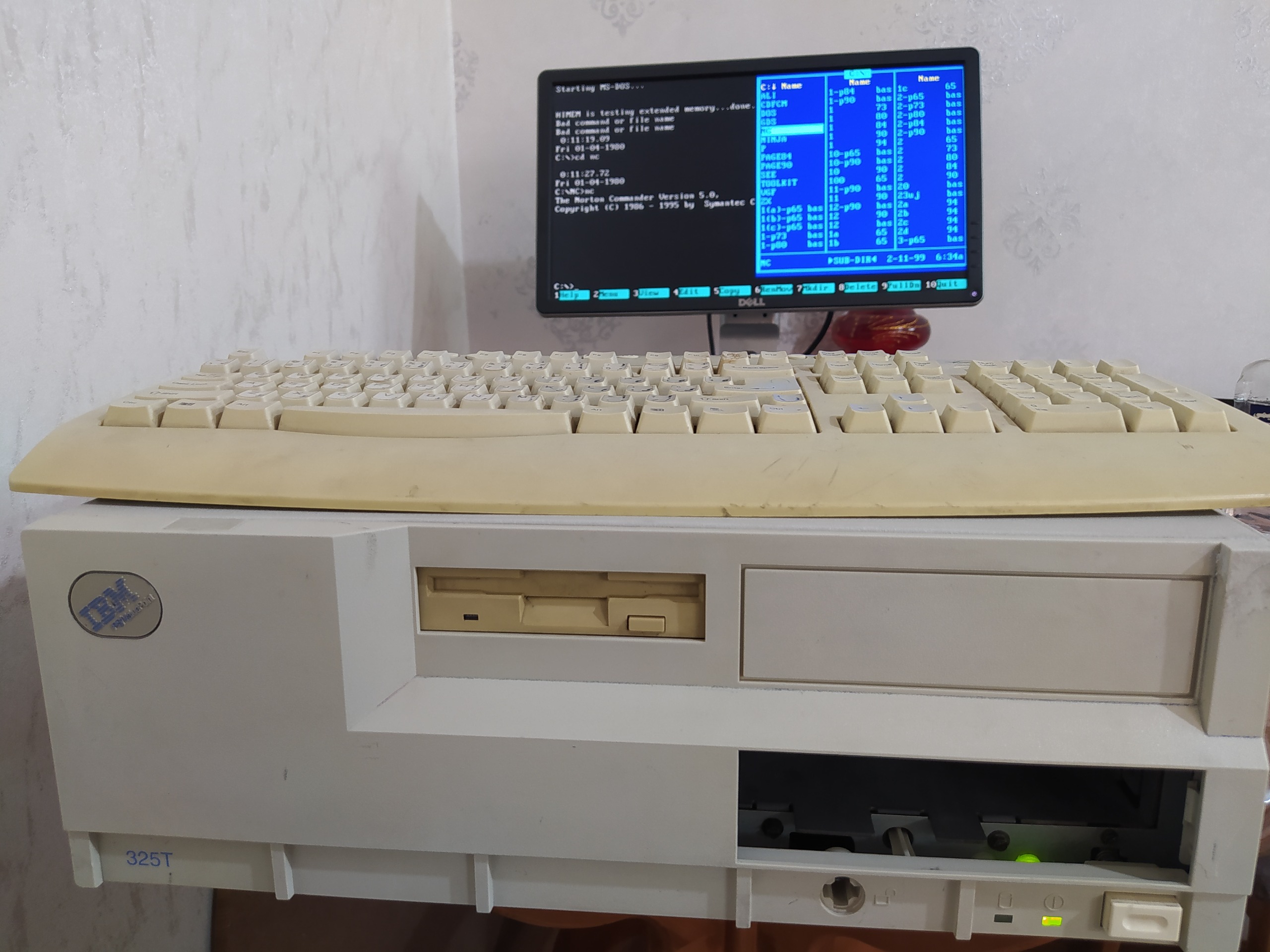 کیس کامپیوتر IBM 386