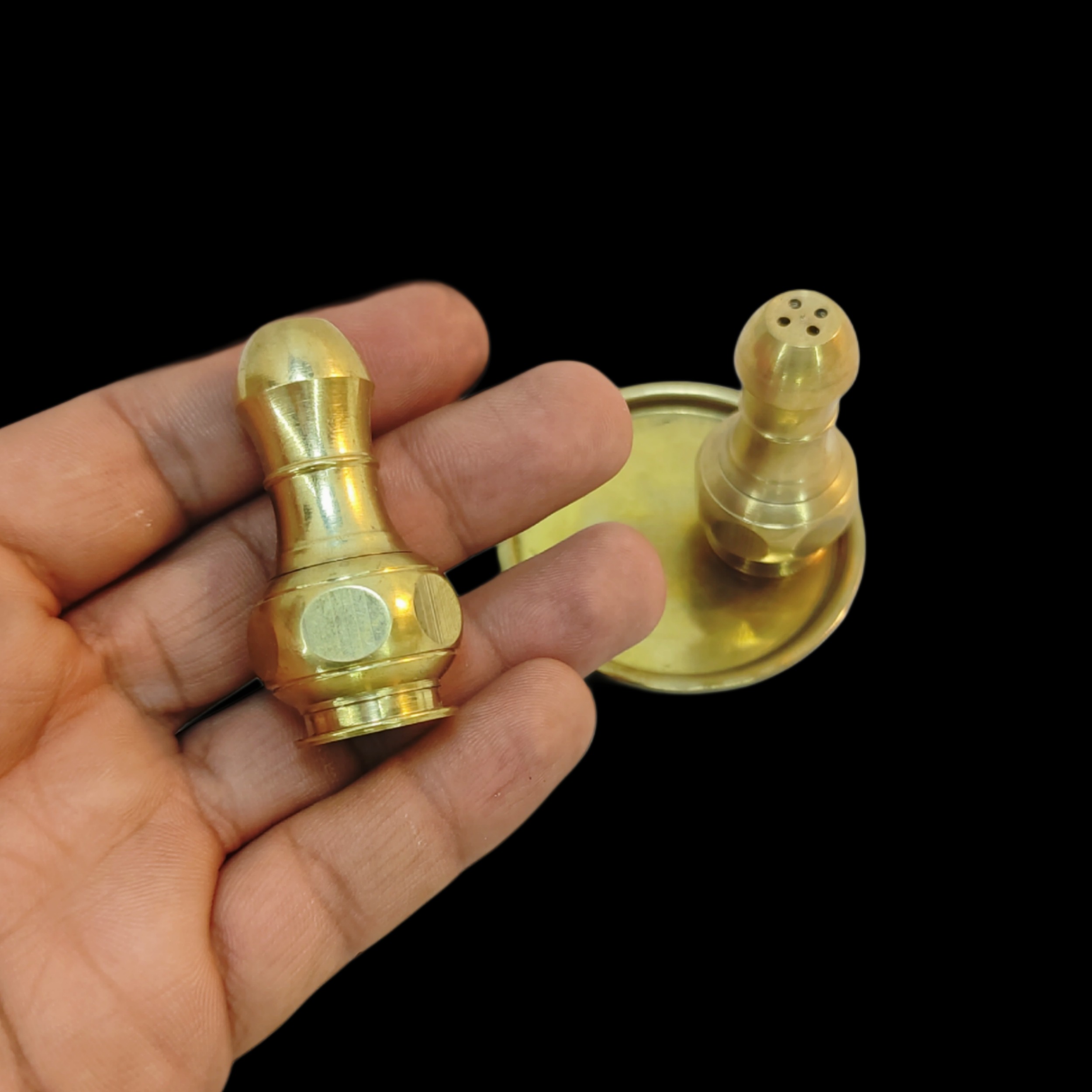 نمک پاش دان نمکدان برنجی سینی مینیاتوری جهیزیه