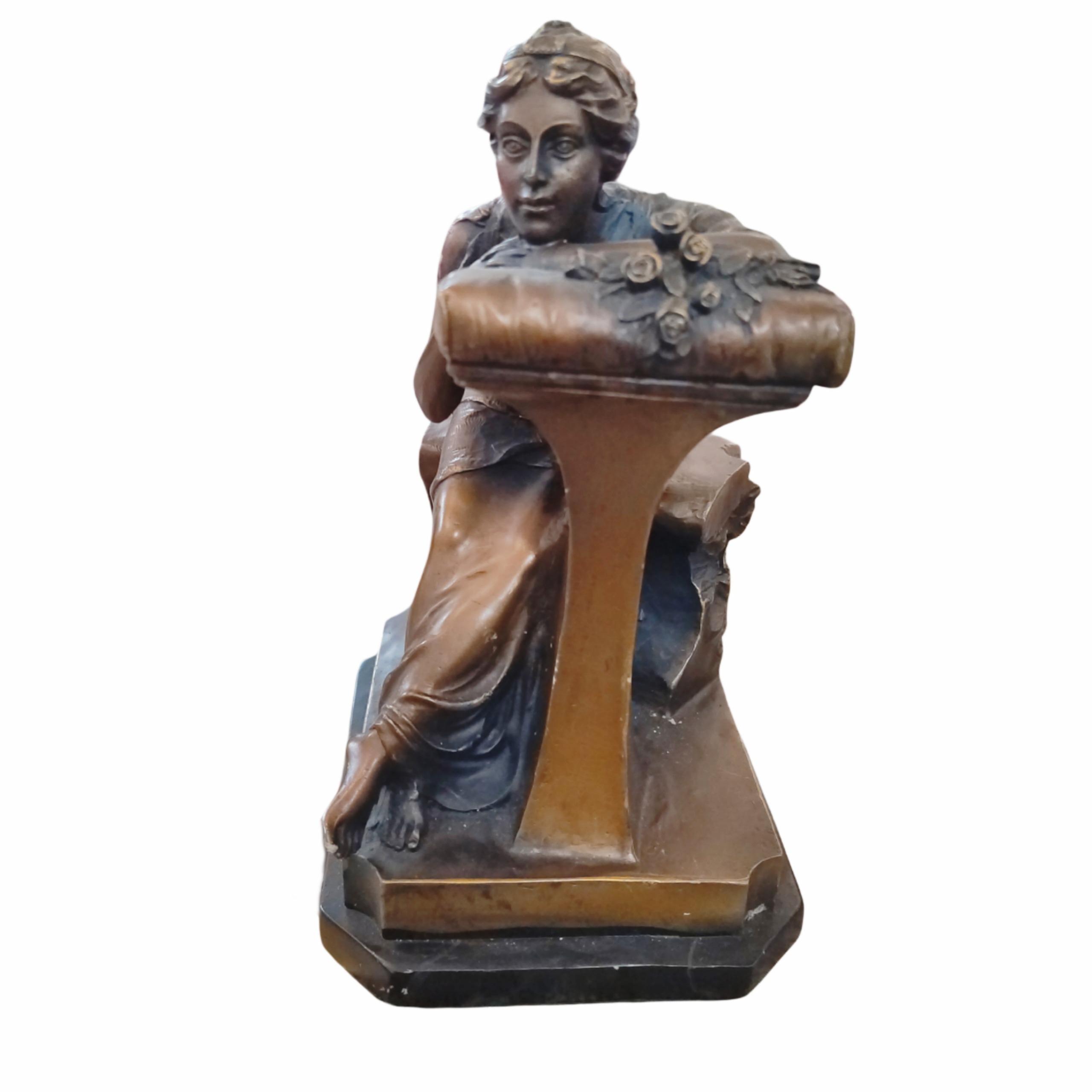 مجسمه قدیمی دکوری تندیس عتیقه خارجی جهیزیه