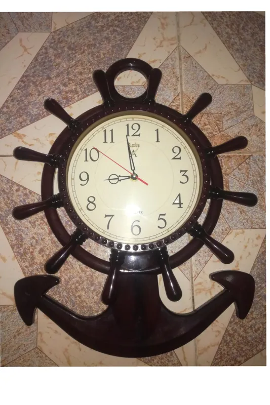 ساعت دیواری درحد