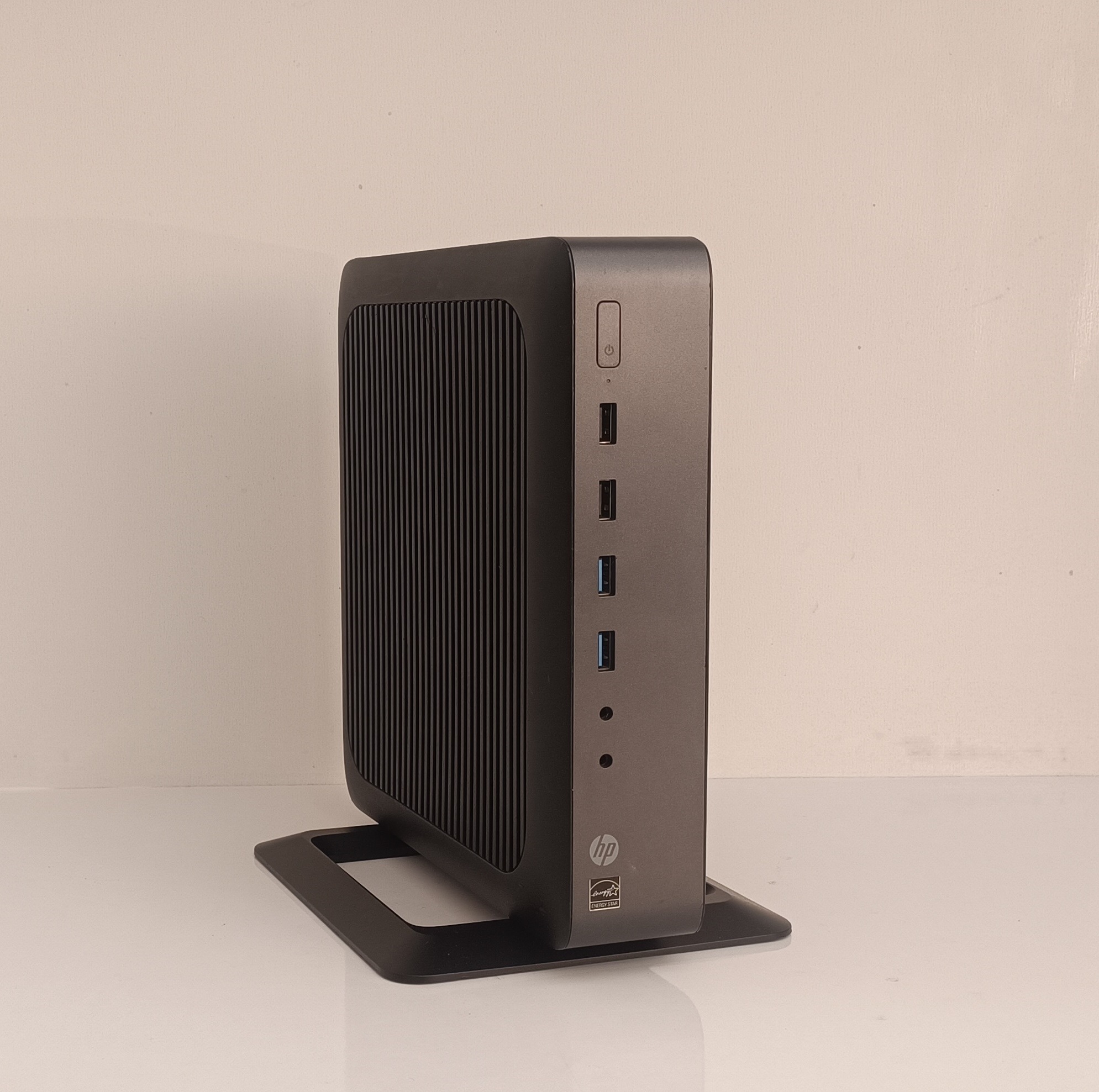 مینی کامپیوتر قدرتمند HP t620 plus چهار هسته ای