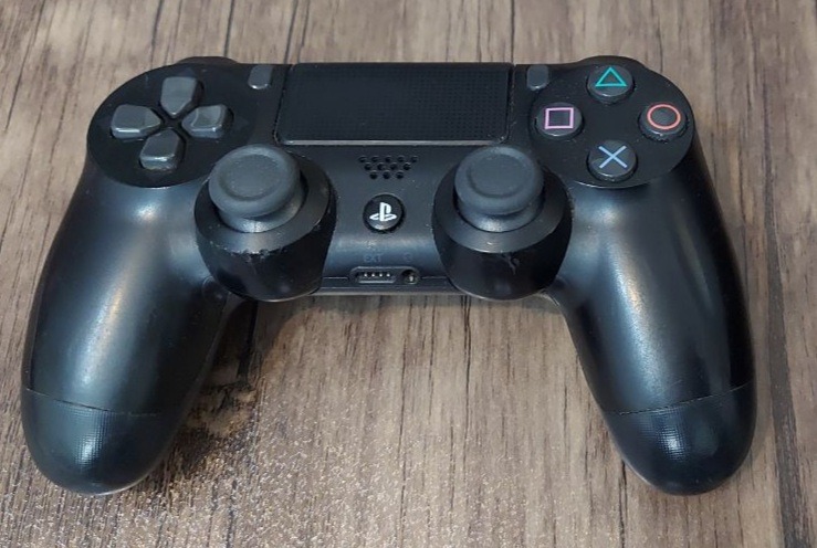 دسته اصل پلی استیشن 4 دارای جعبه ps4