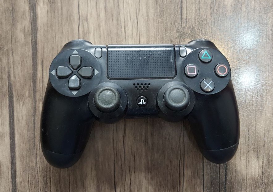 دسته اورجینال پلی استیشن 4