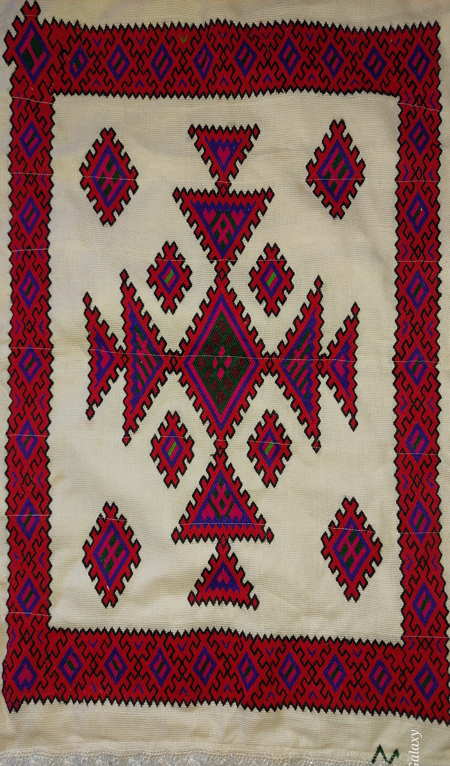 روبالشی دستباف سنتی