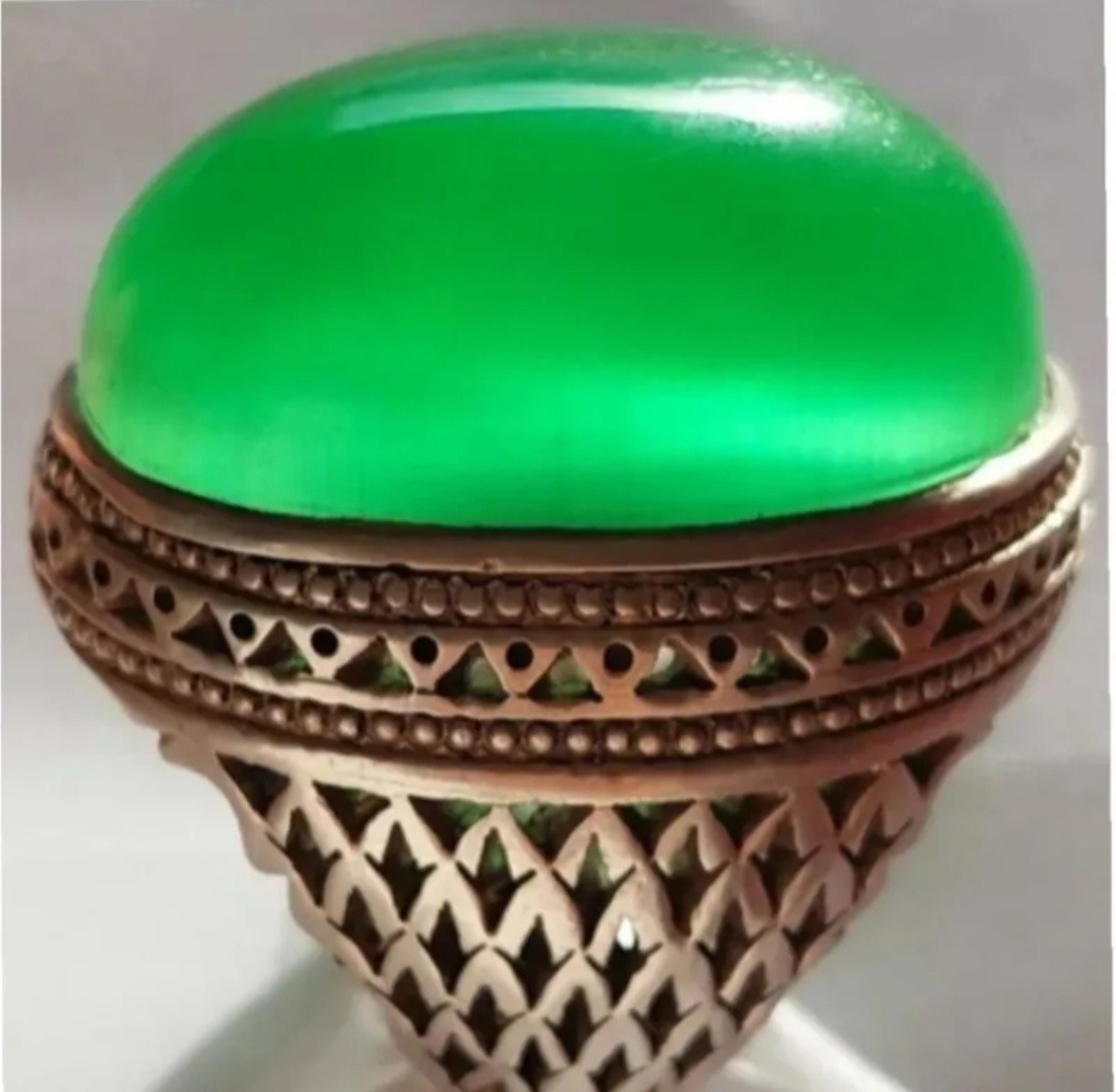 در سبز فاطمی 72 گرمی