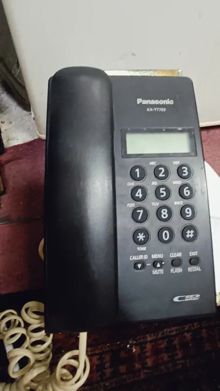 تلفن پاناسونیک kxt7703