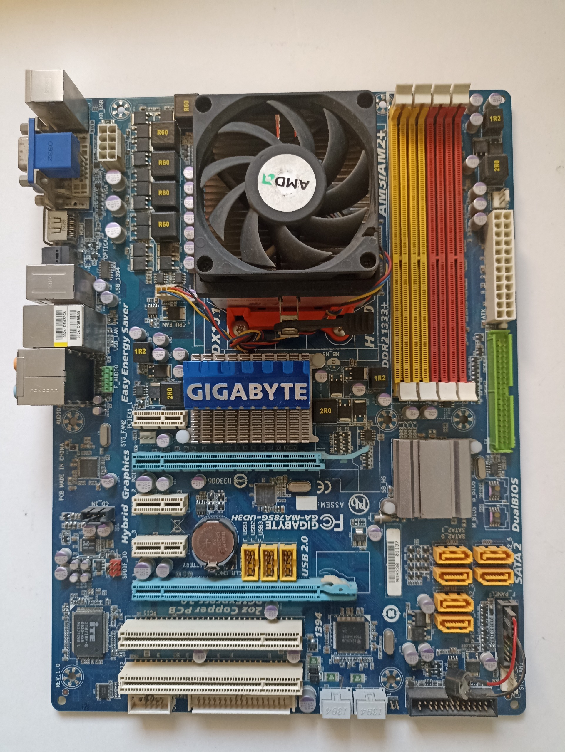 giga a785gphenom 9650