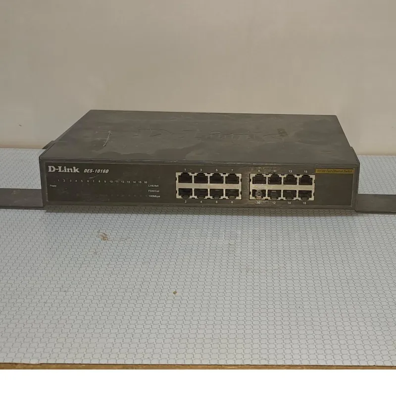 سوئیچ 16 پورت دی لینک
