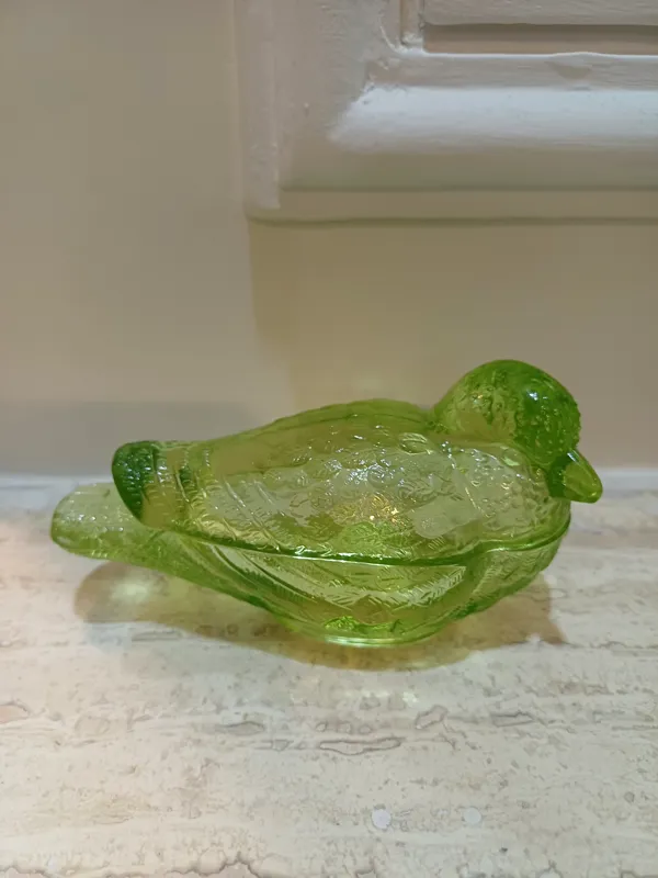 نقل خوری طرح پرنده