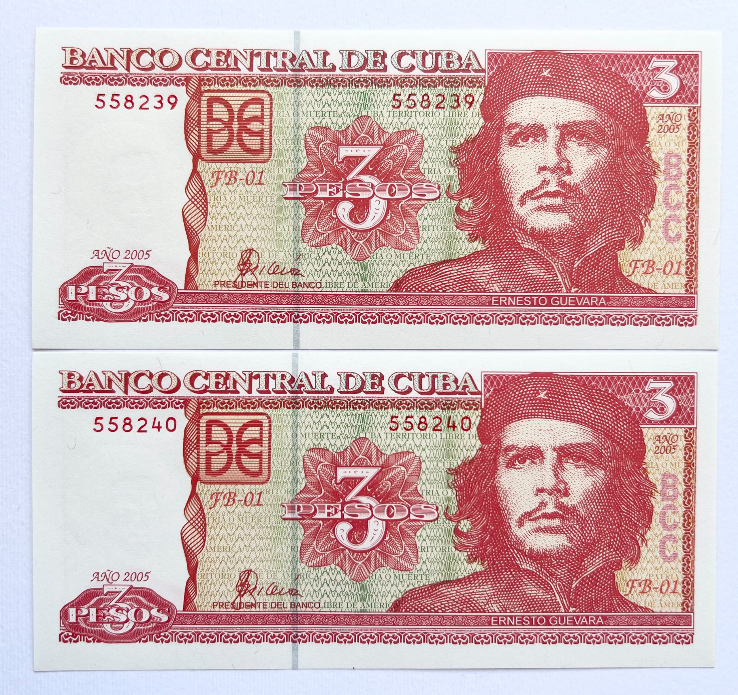 جفت اسکناس نایاب 3 پزو کوبا 2005 چه گوارا (بانکی)