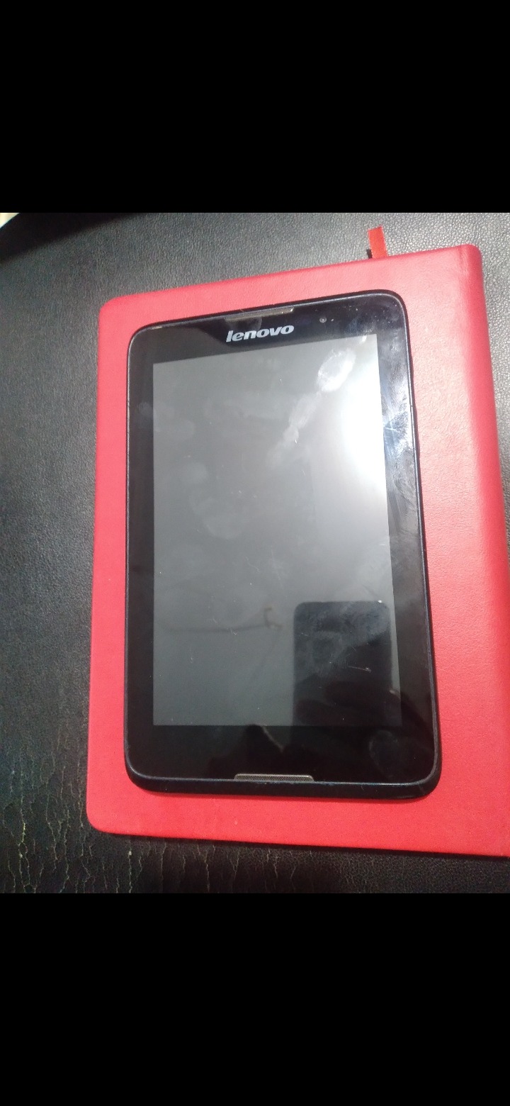 تبلت لنوو a3300